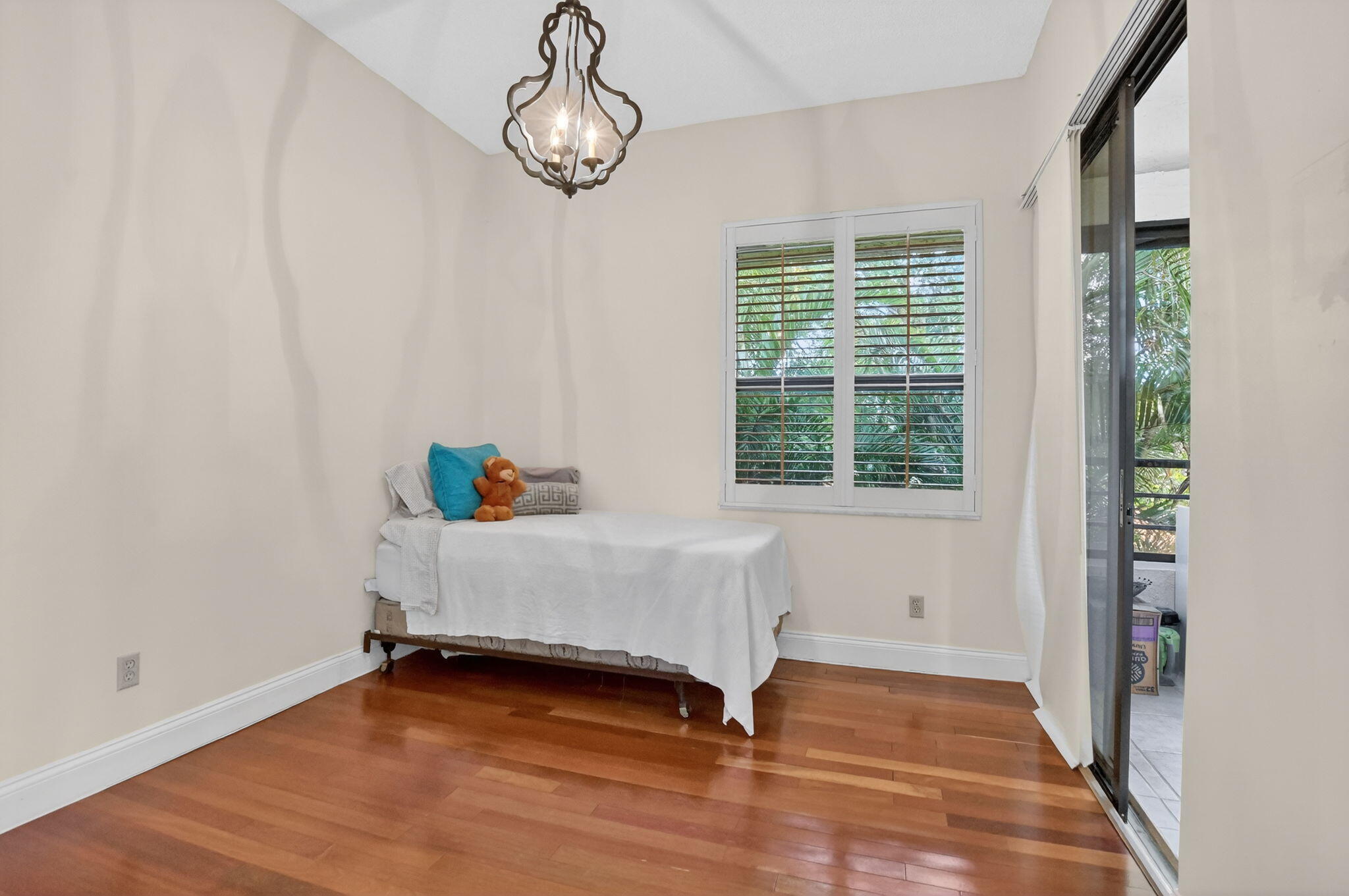 7535 La Paz #301, Boca Raton FL 33433