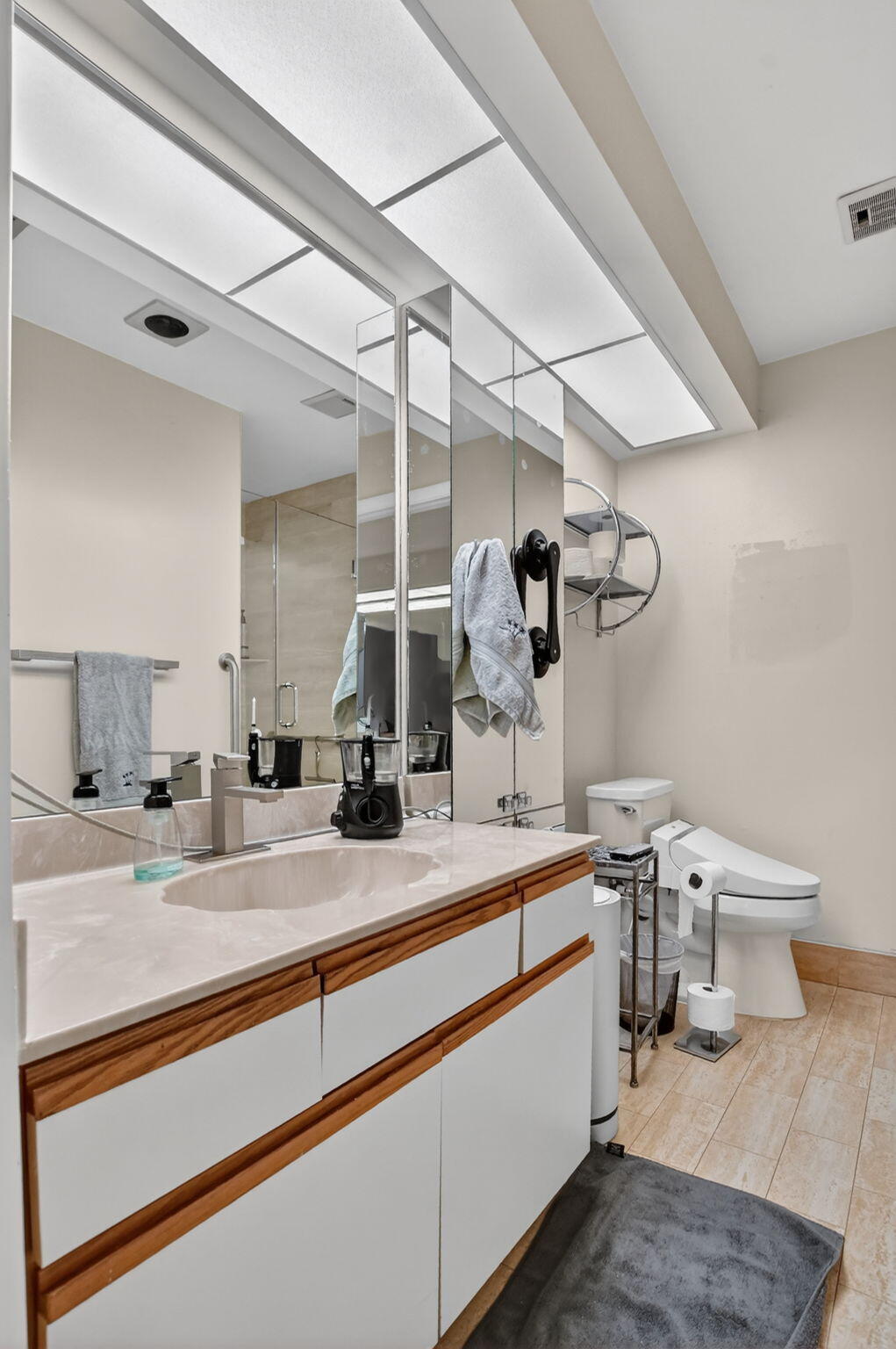 7535 La Paz #301, Boca Raton FL 33433