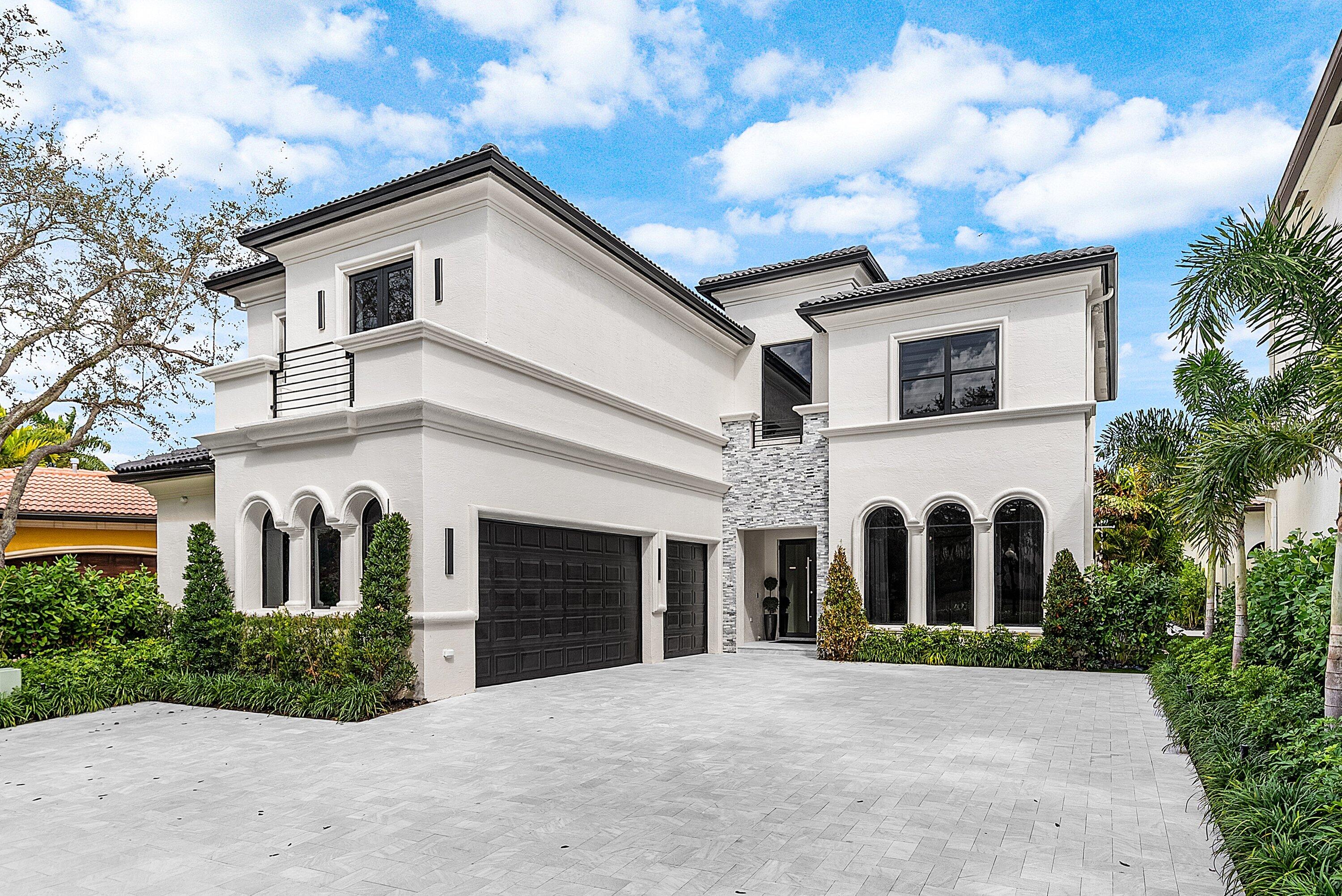 17760 Villa Club, Boca Raton FL 33496