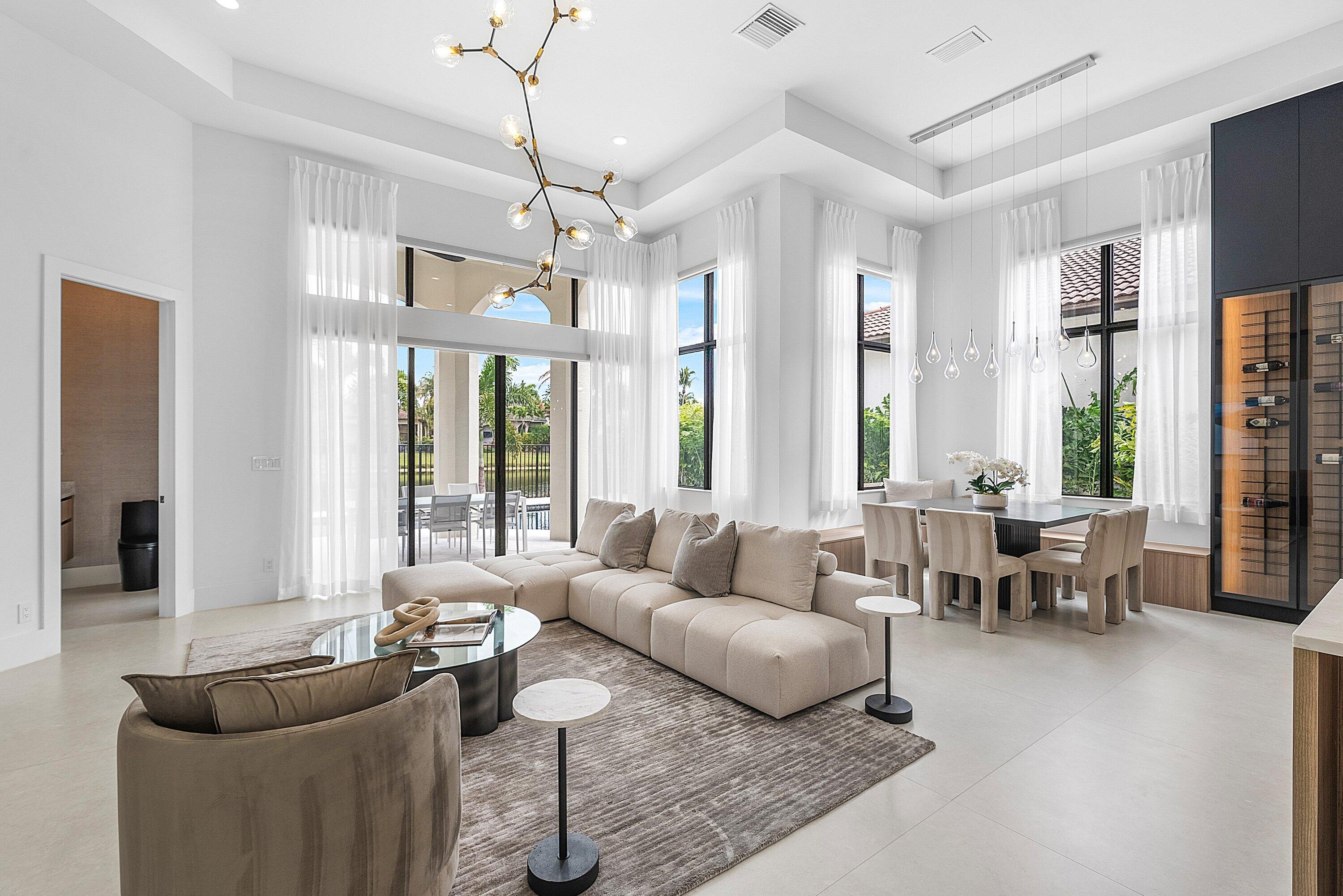 17760 Villa Club, Boca Raton FL 33496