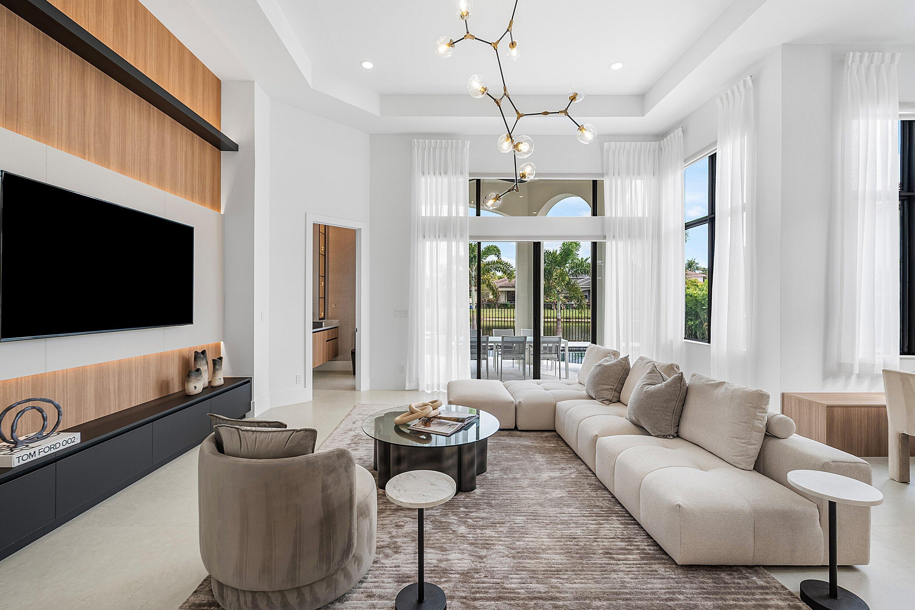 17760 Villa Club, Boca Raton FL 33496