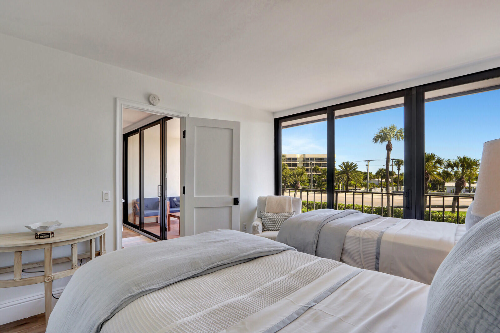 225 Beach #204, Tequesta FL 33469