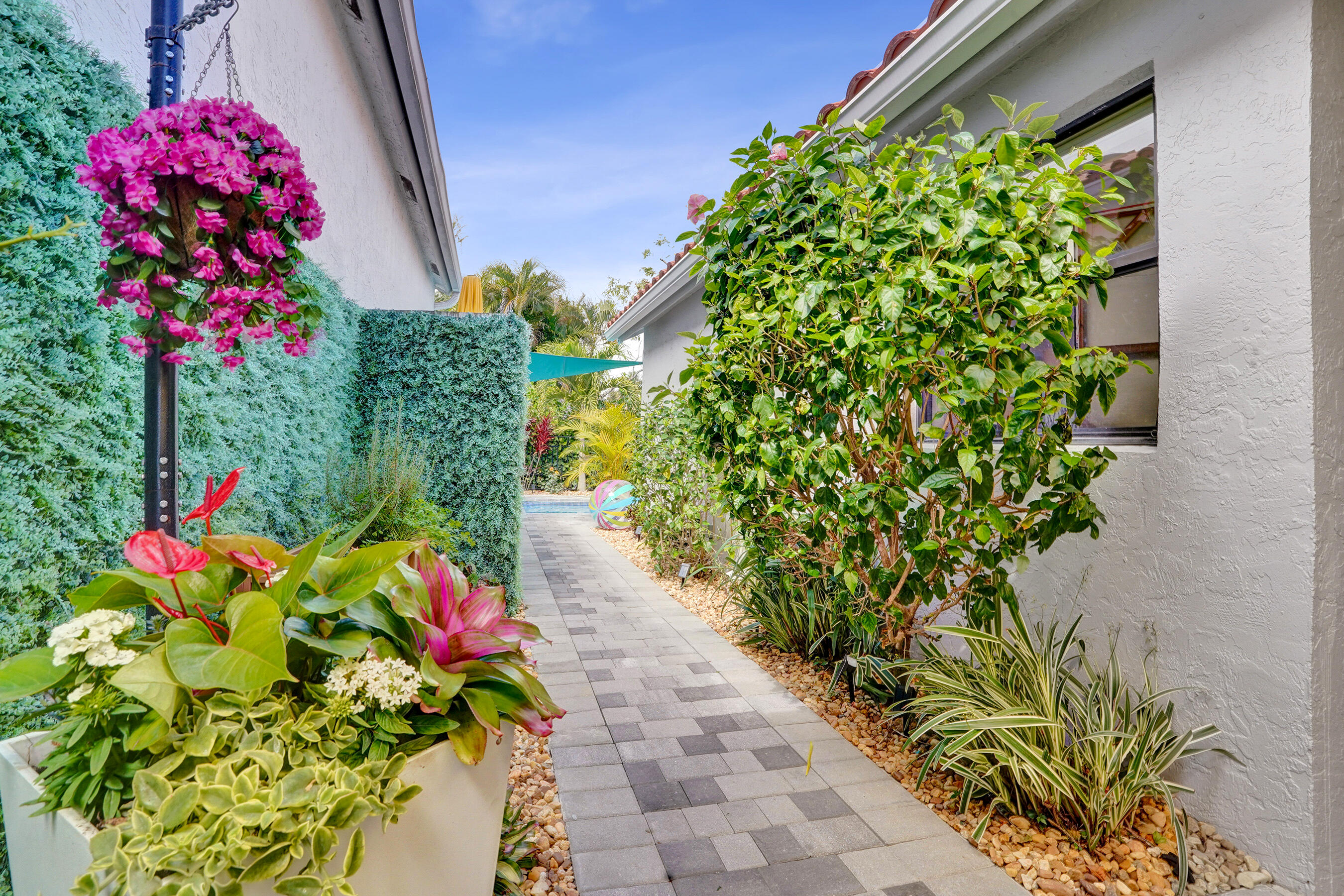 5851 NW 21st, Boca Raton FL 33496