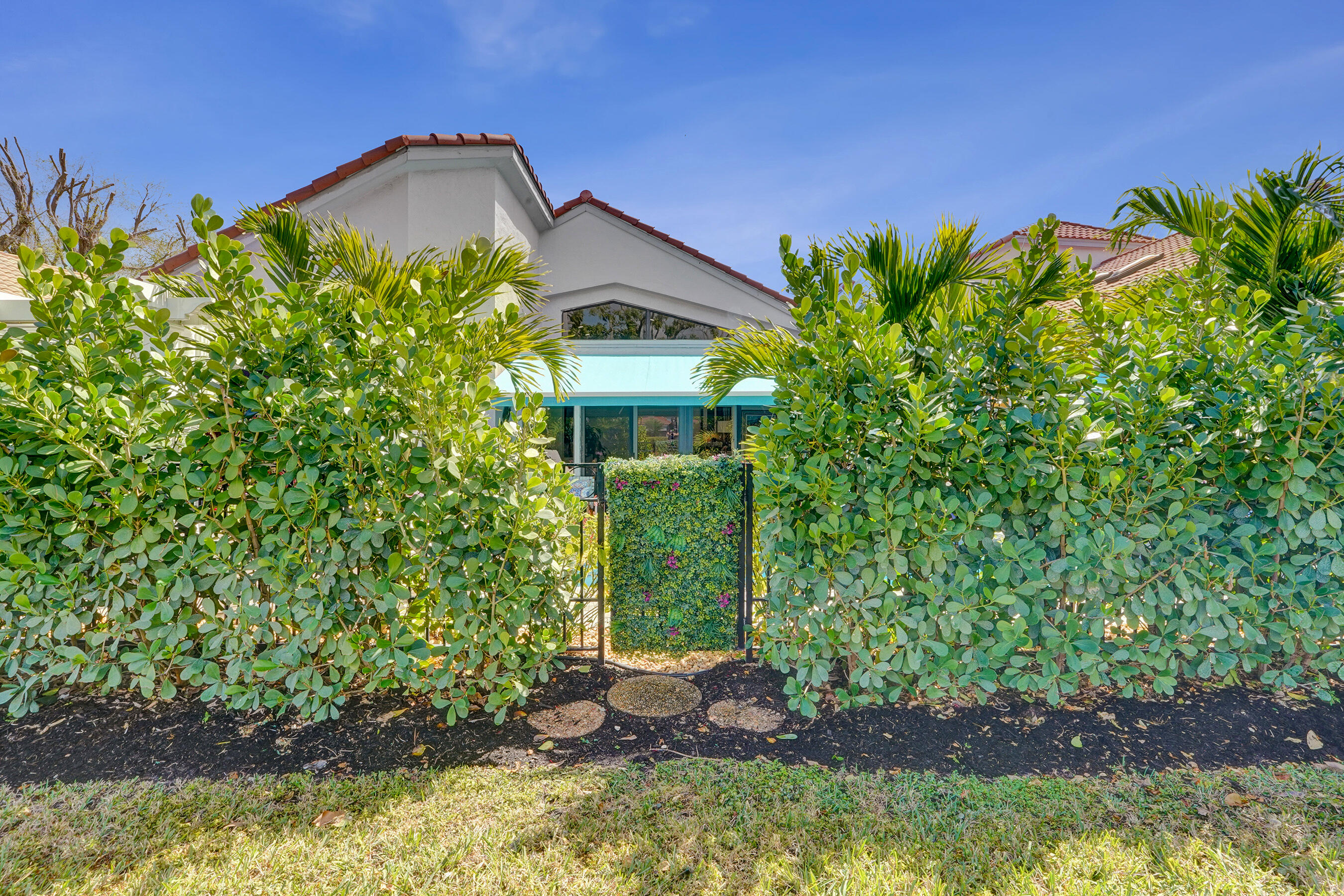 5851 NW 21st, Boca Raton FL 33496