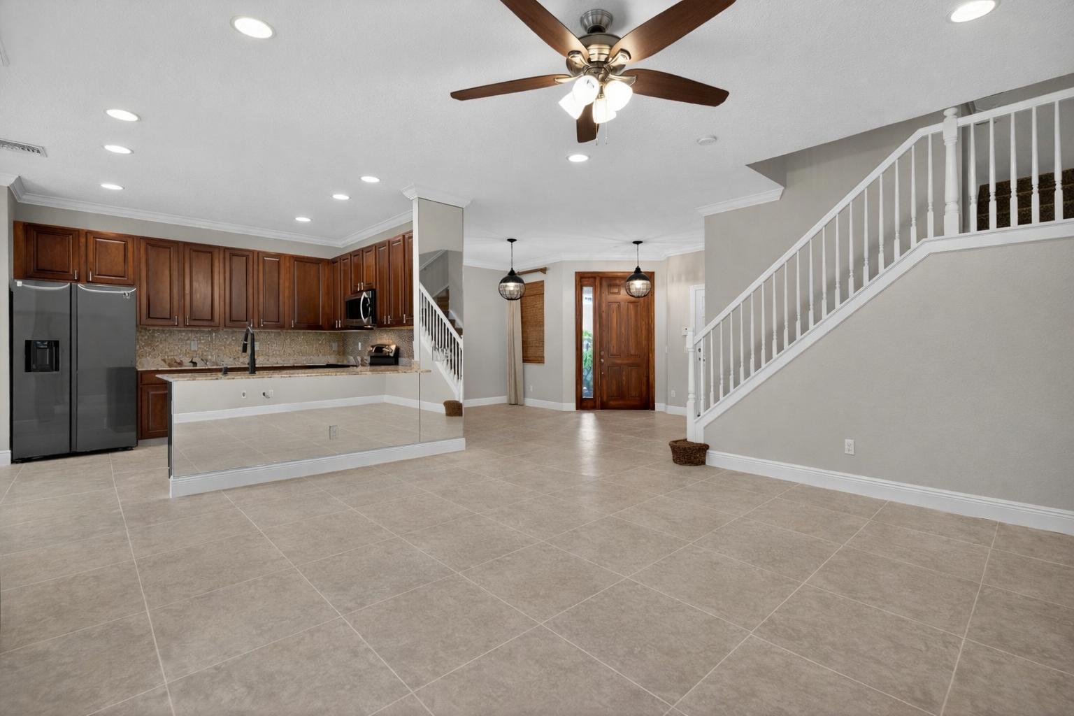 5072 Dulce, Palm Beach Gardens FL 33418