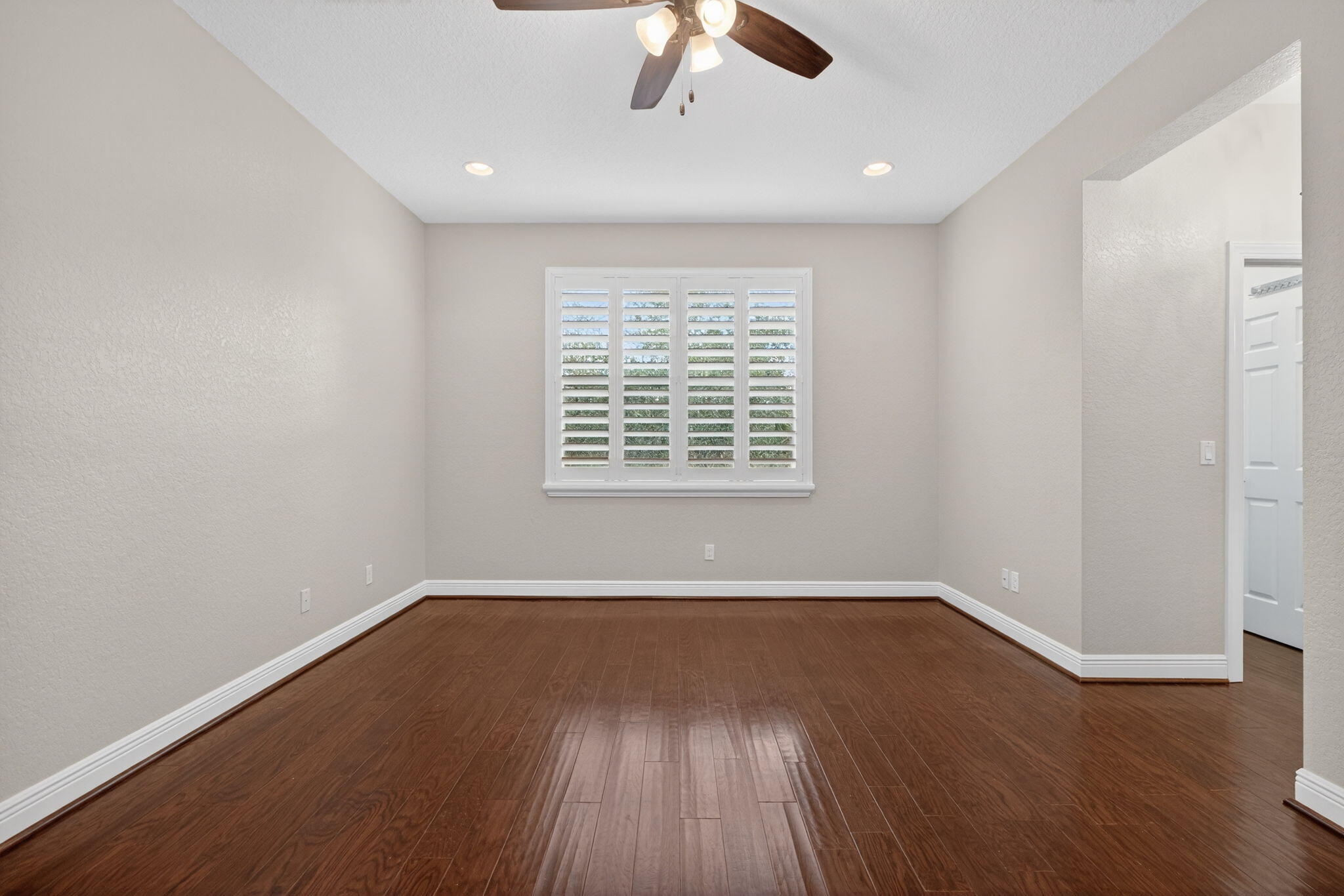 5072 Dulce, Palm Beach Gardens FL 33418