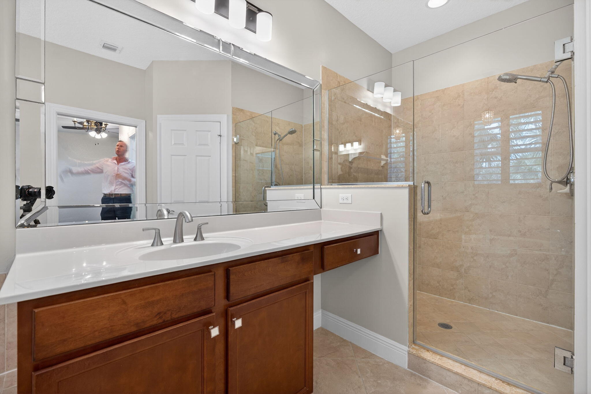 5072 Dulce, Palm Beach Gardens FL 33418