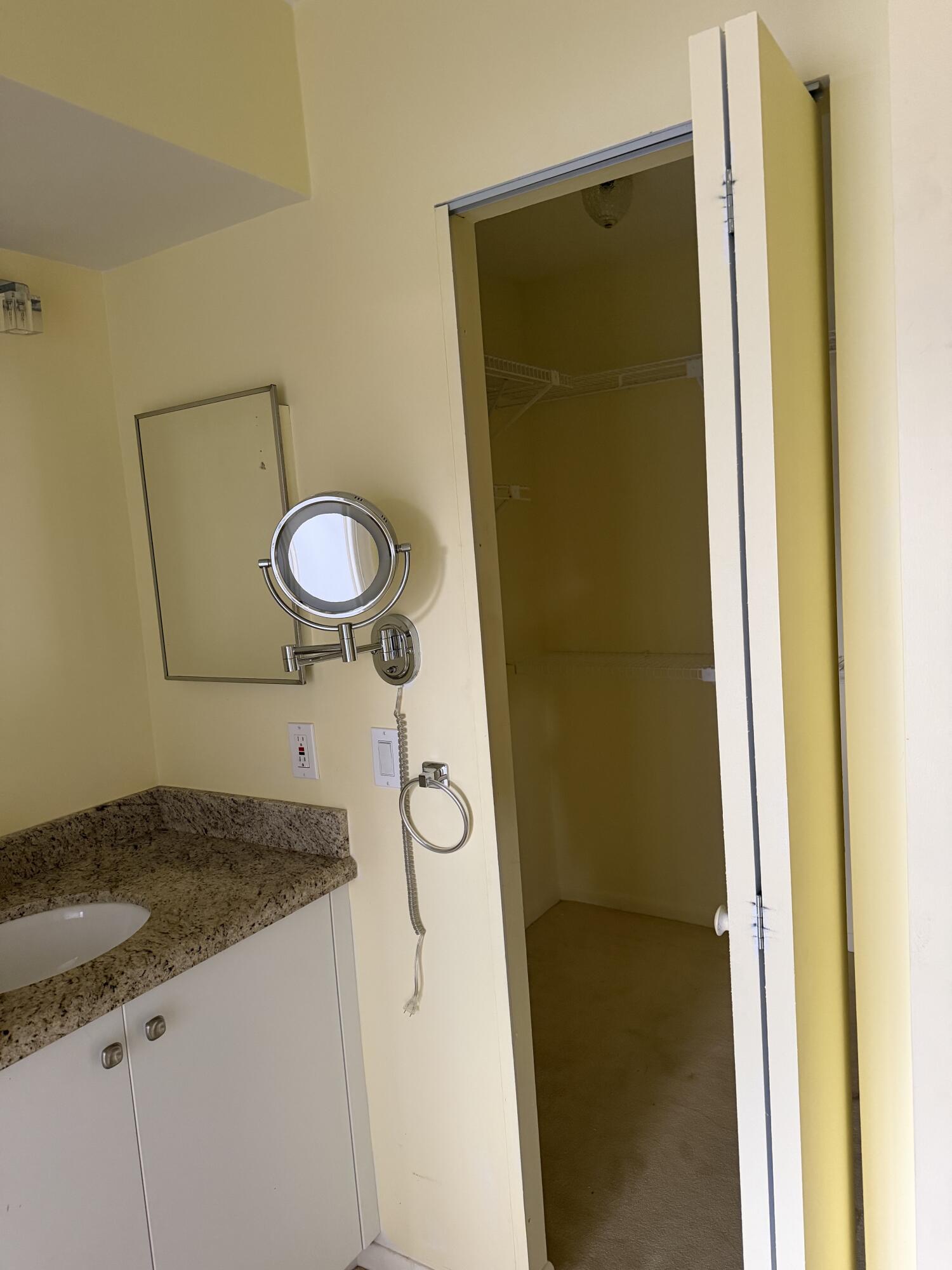 10522 Greenbriar, Boca Raton FL 33498