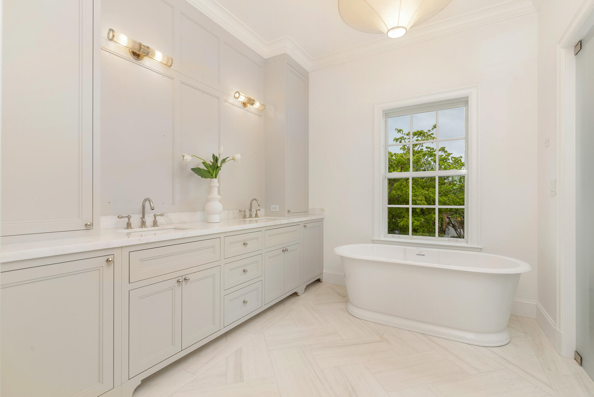 225 Seville, West Palm Beach FL 33405