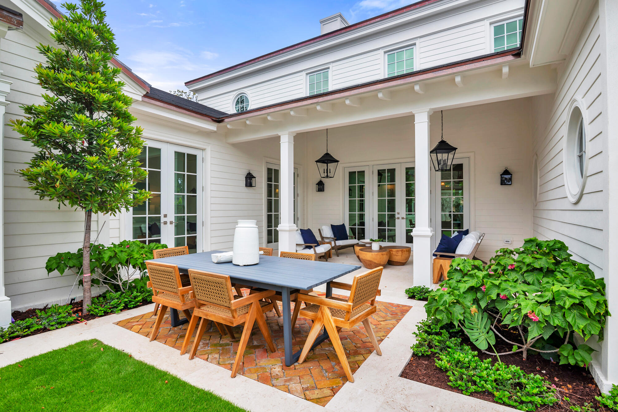 225 Seville, West Palm Beach FL 33405
