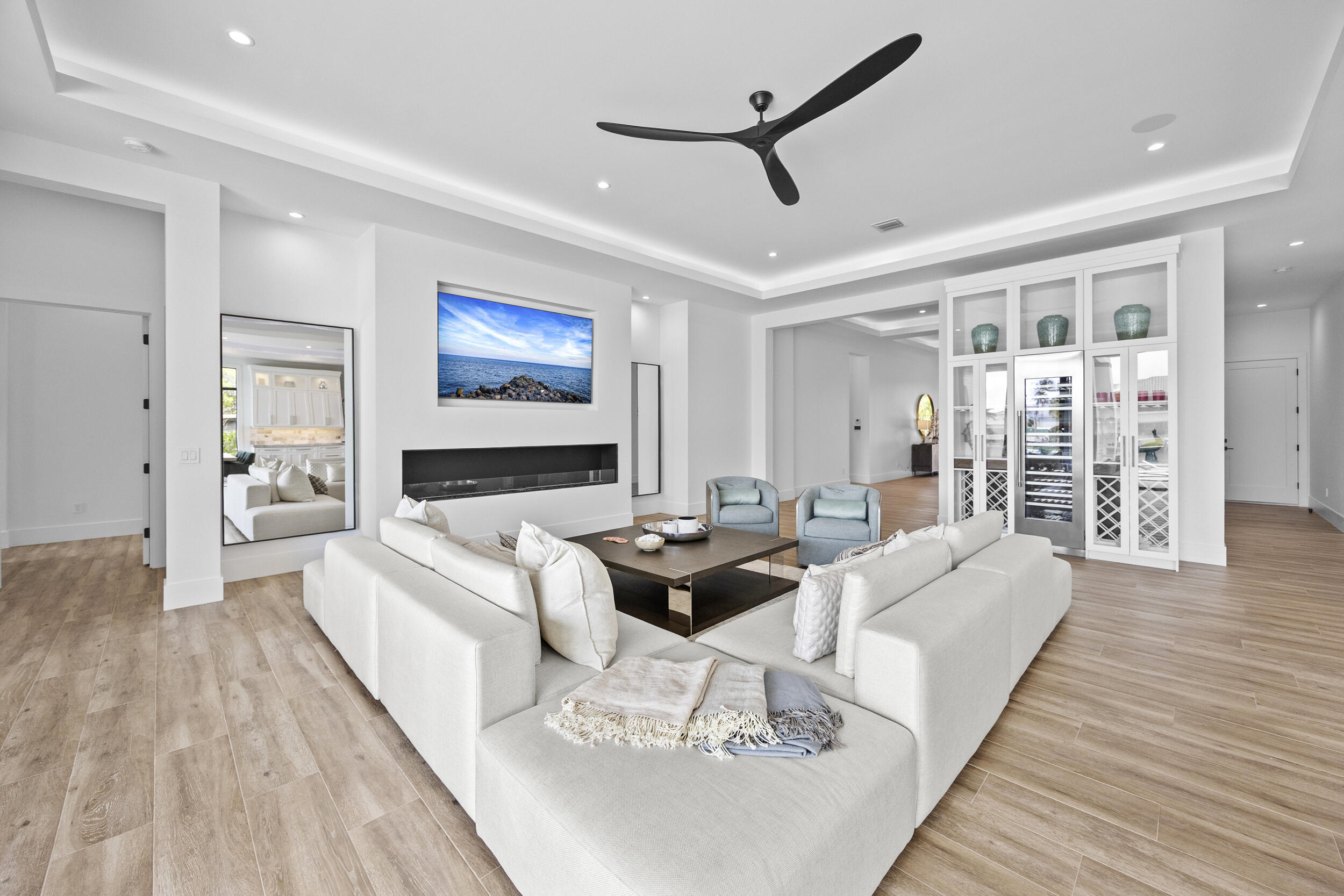 736 Lagoon, North Palm Beach FL 33408