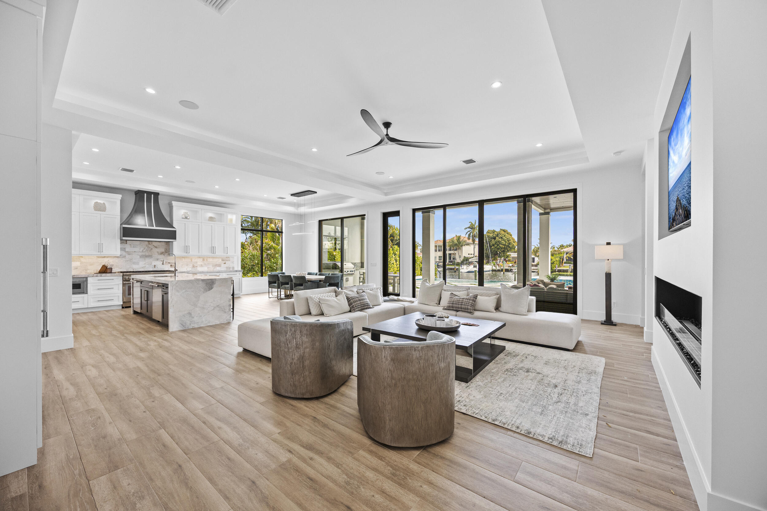 736 Lagoon, North Palm Beach FL 33408