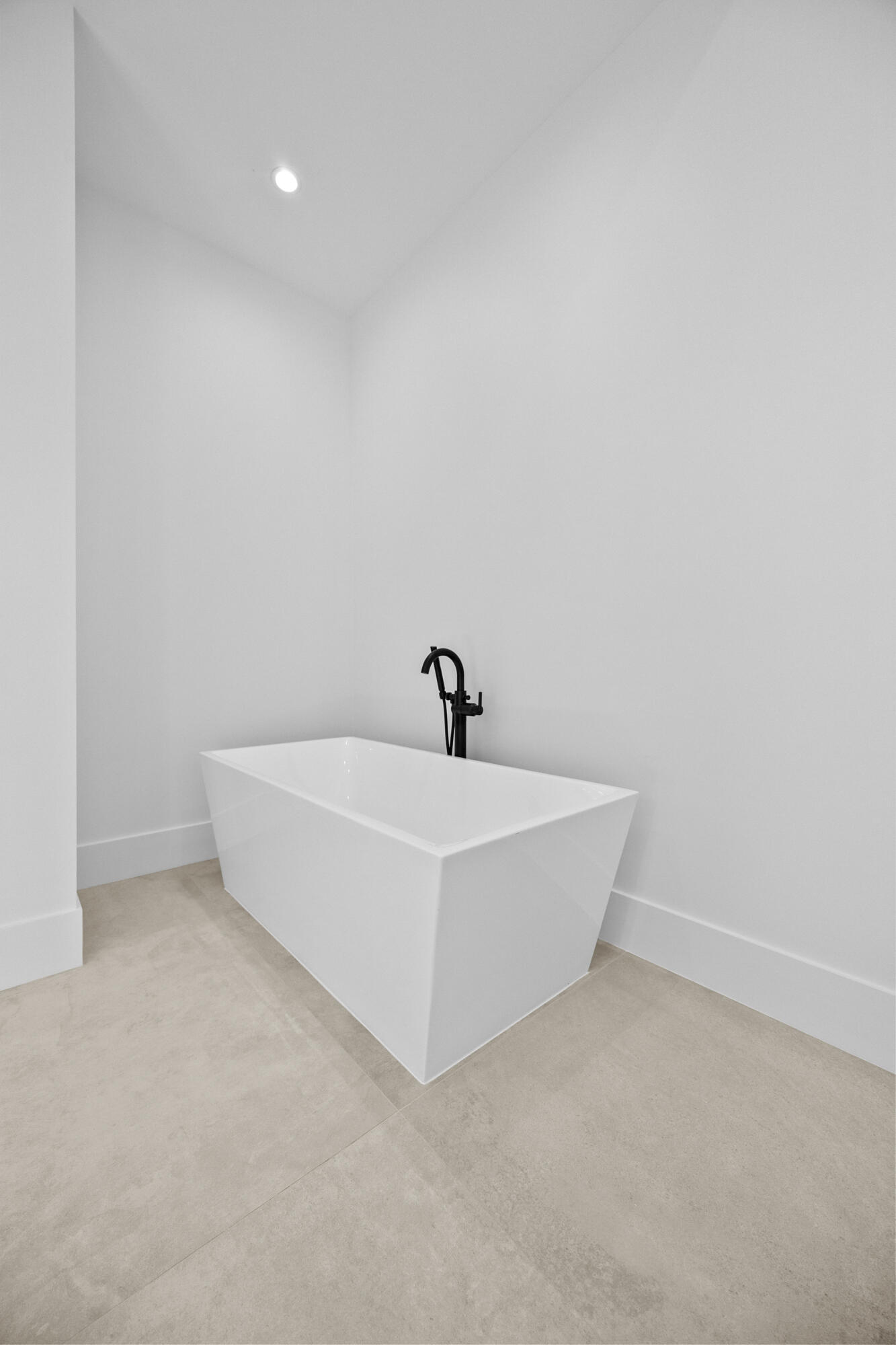 736 Lagoon, North Palm Beach FL 33408