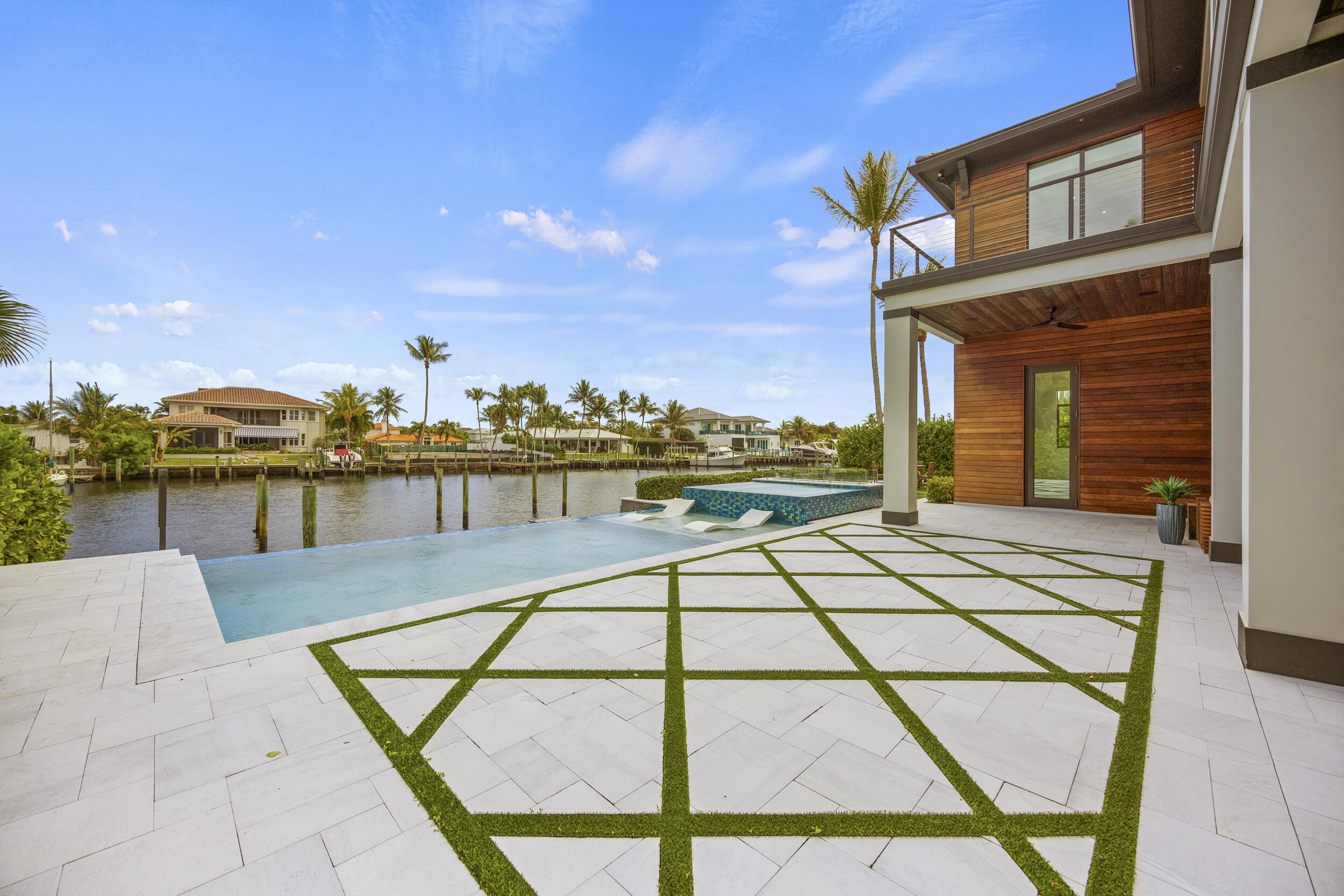 736 Lagoon, North Palm Beach FL 33408