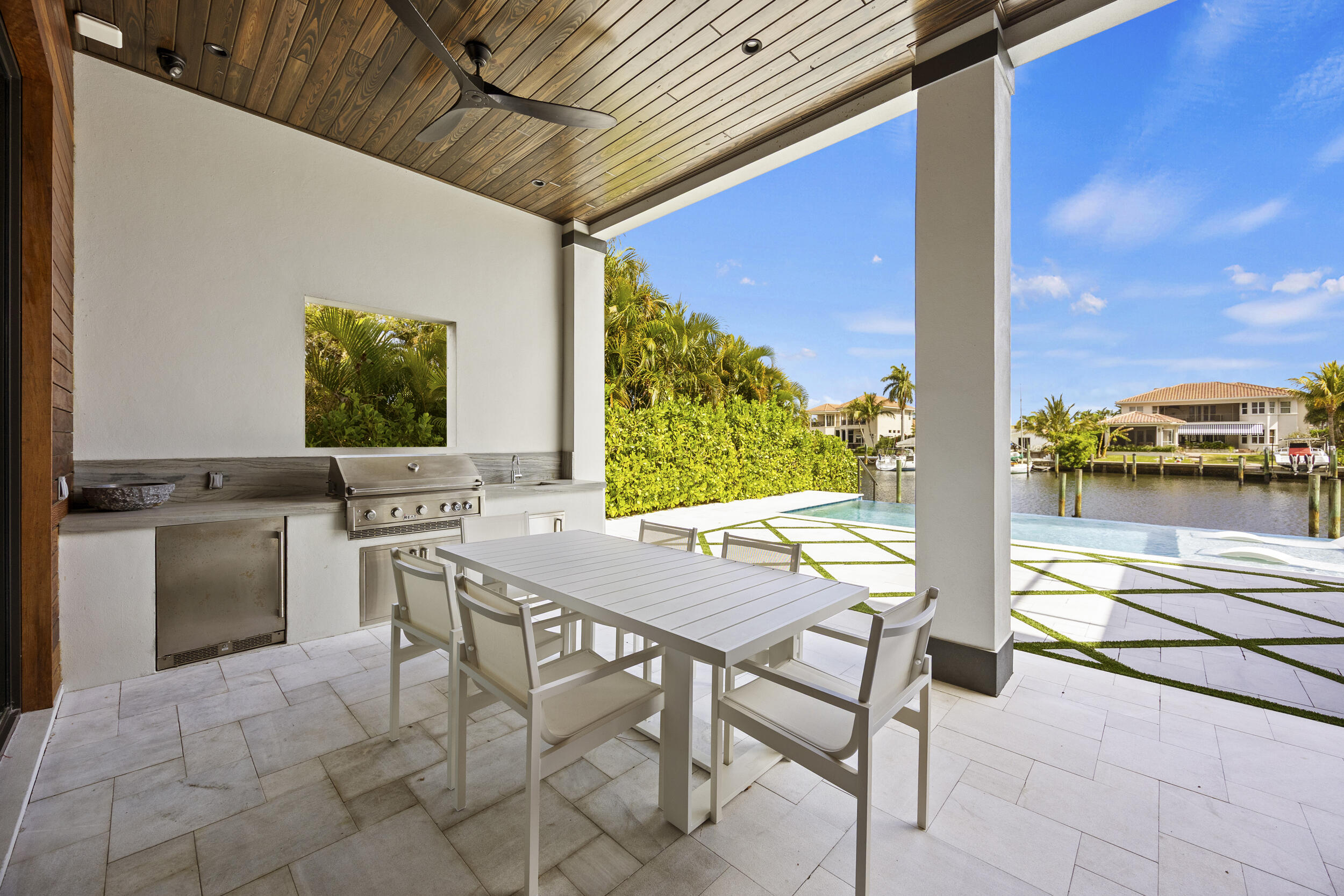 736 Lagoon, North Palm Beach FL 33408