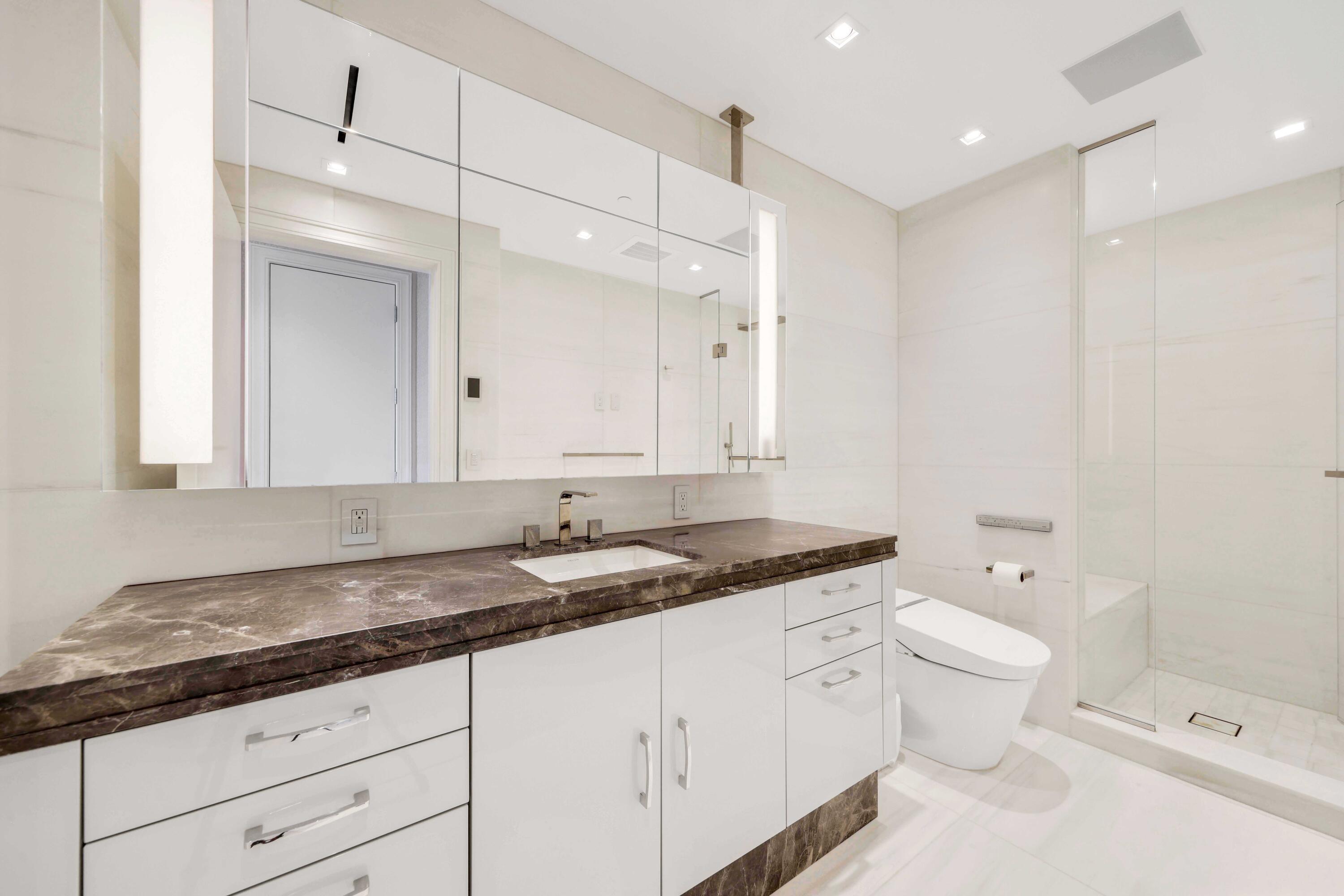 1100 S Flagler #1101, West Palm Beach FL 33401