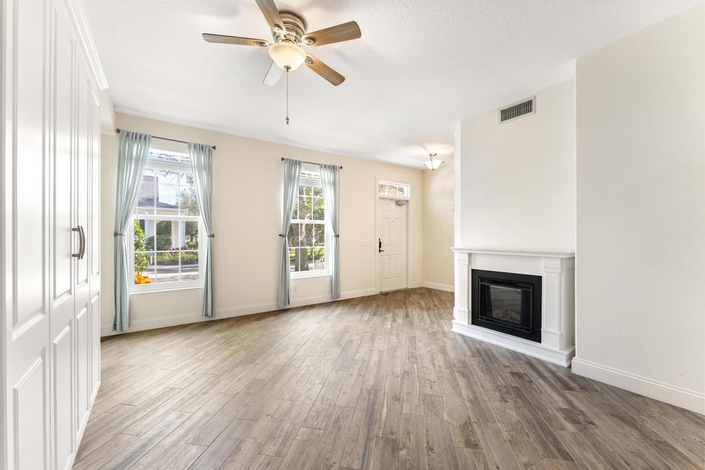 180 Freeport, Jupiter FL 33458