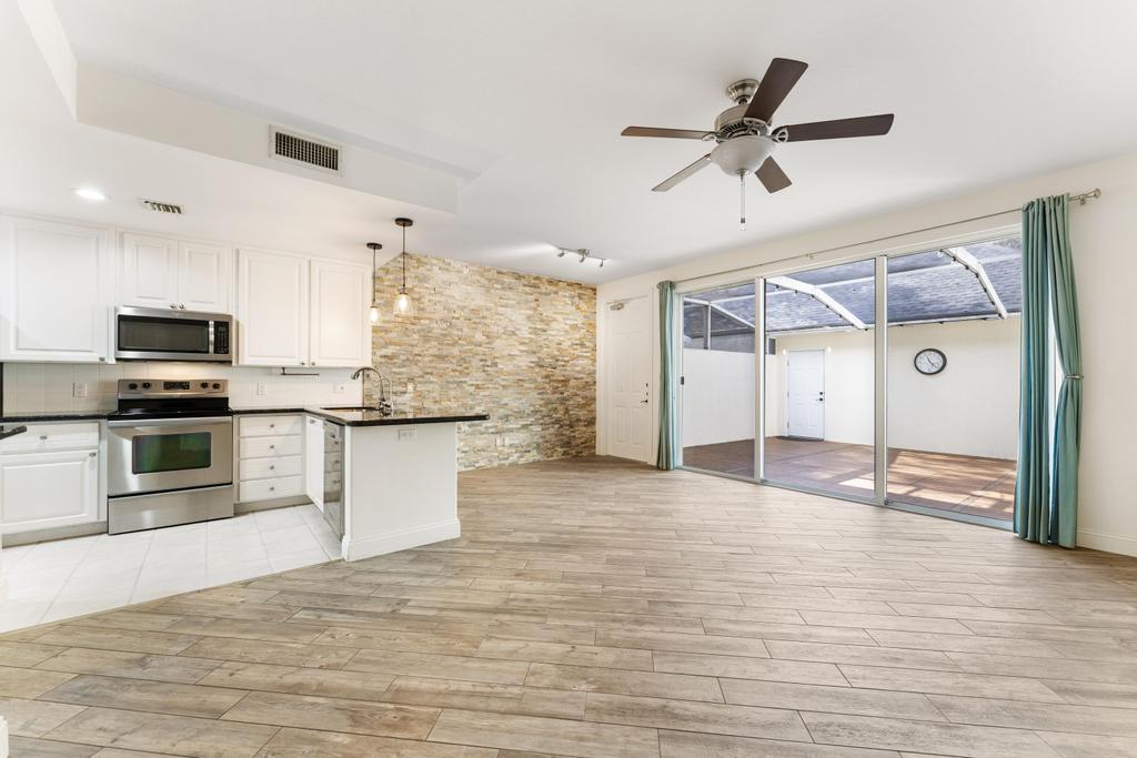 180 Freeport, Jupiter FL 33458