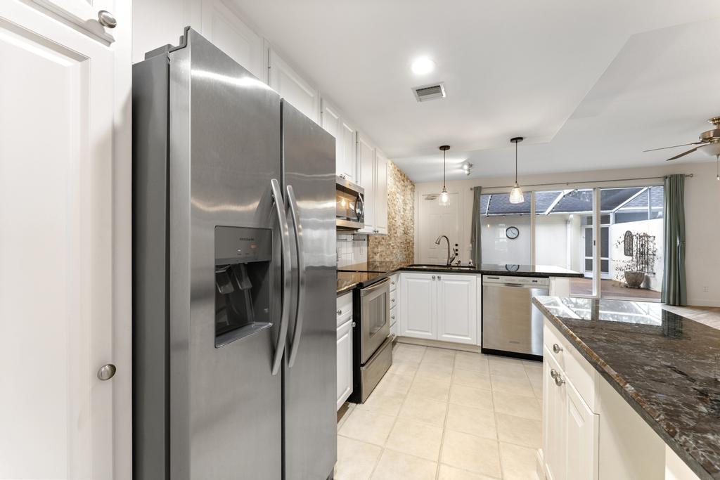 180 Freeport, Jupiter FL 33458
