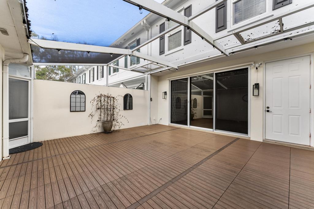 180 Freeport, Jupiter FL 33458