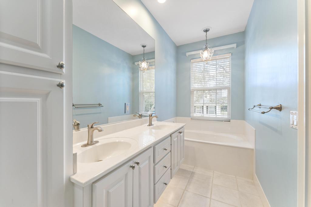 180 Freeport, Jupiter FL 33458