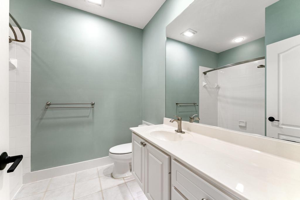 180 Freeport, Jupiter FL 33458