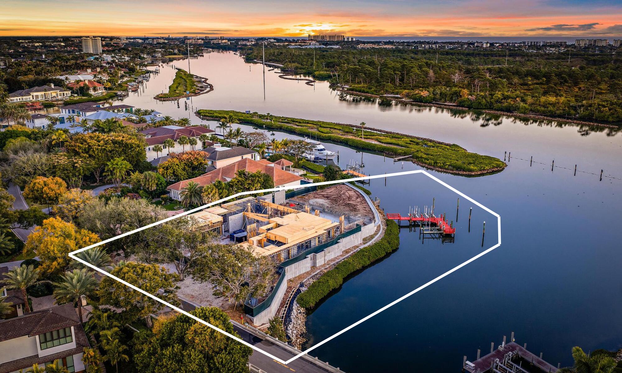 217 Commodore, Jupiter FL 33477