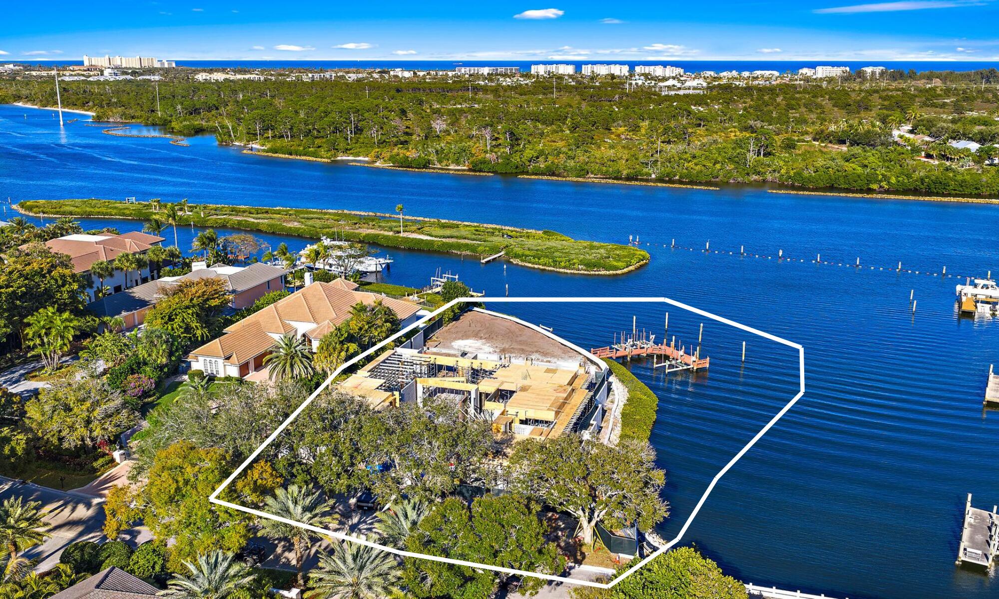 217 Commodore, Jupiter FL 33477