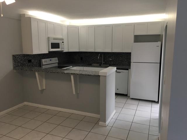 1215 12th, Palm Beach Gardens FL 33418
