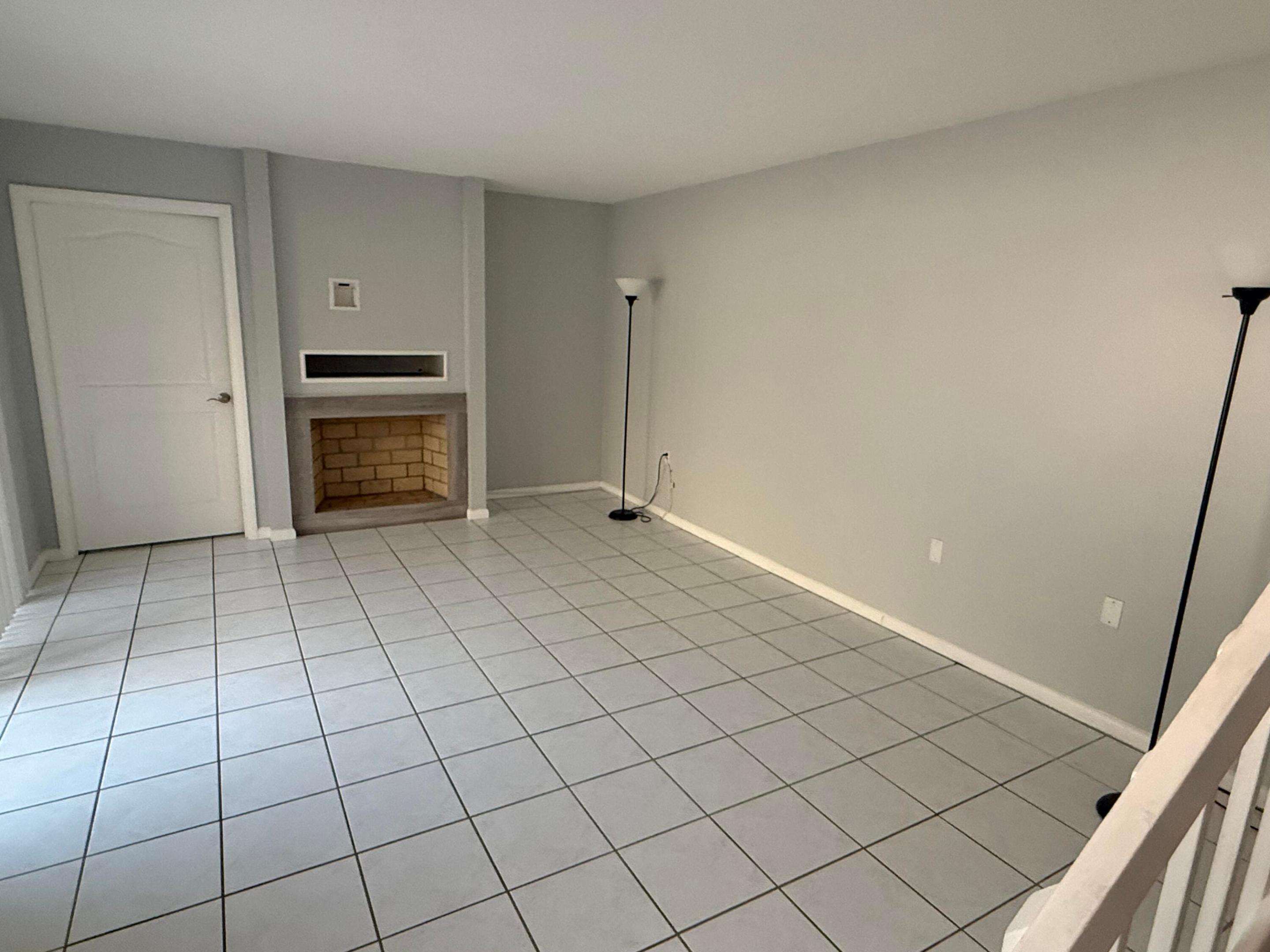 1215 12th, Palm Beach Gardens FL 33418