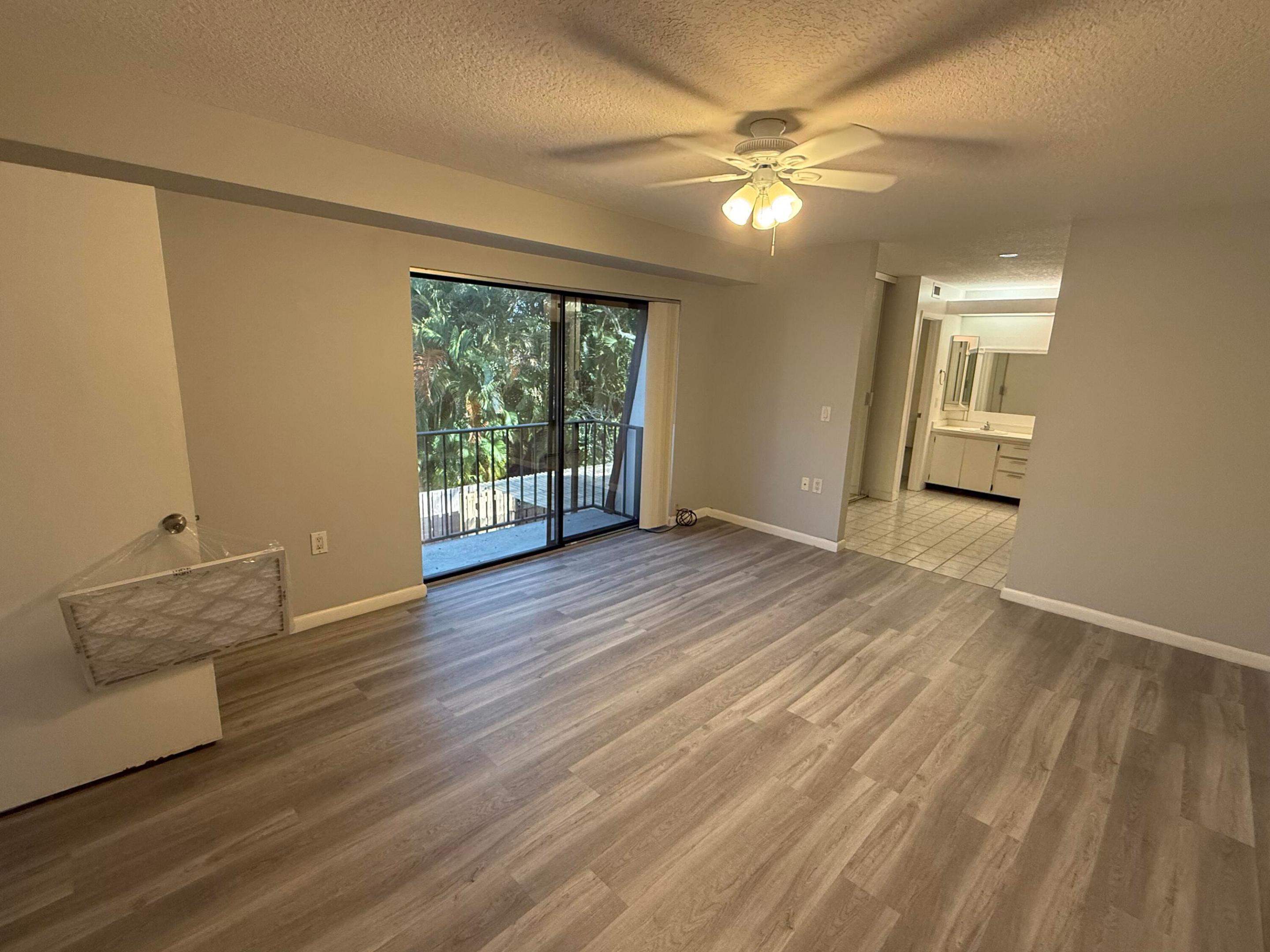1215 12th, Palm Beach Gardens FL 33418