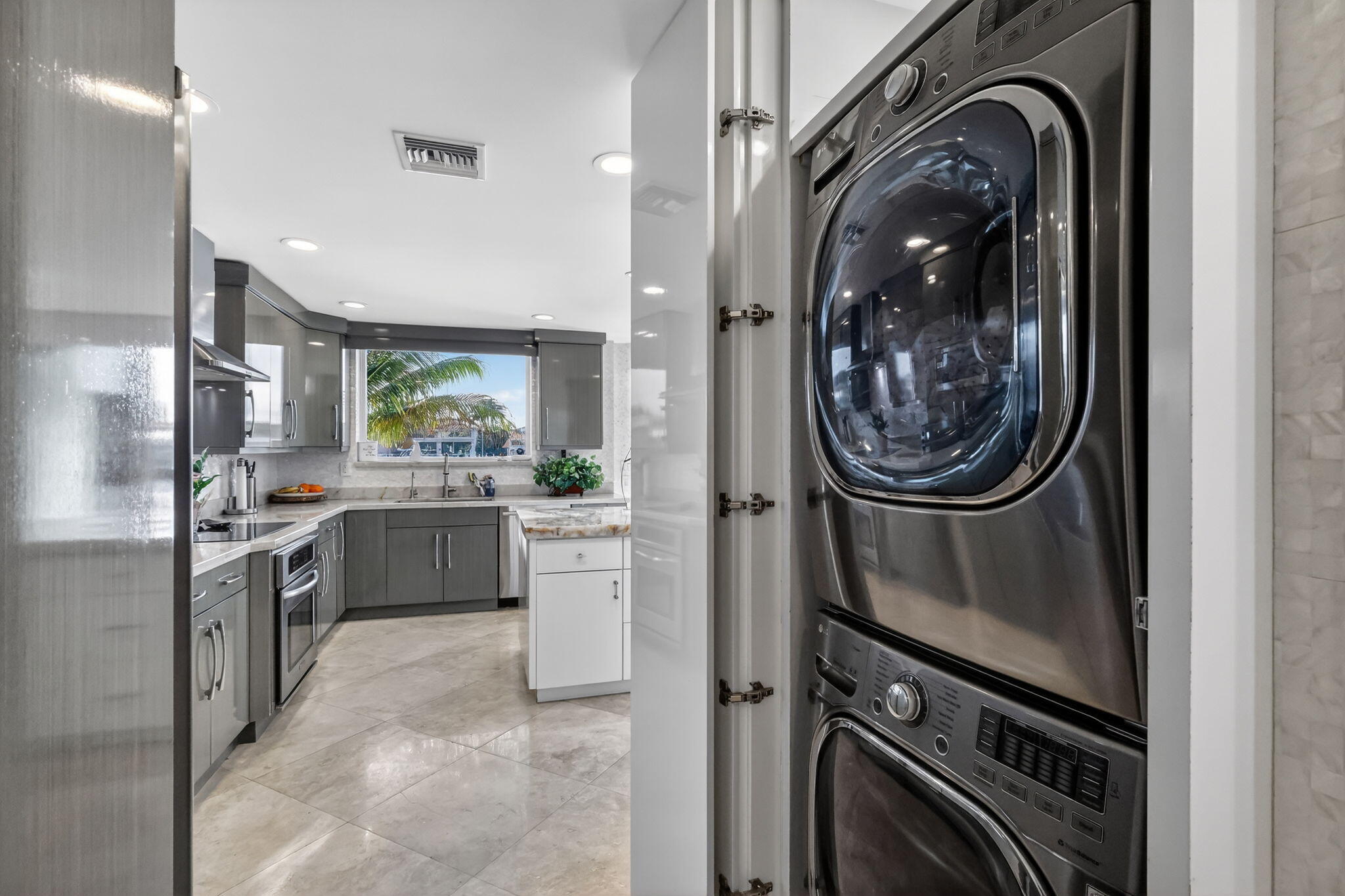 2912 S Ocean #TH3, Highland Beach FL 33487