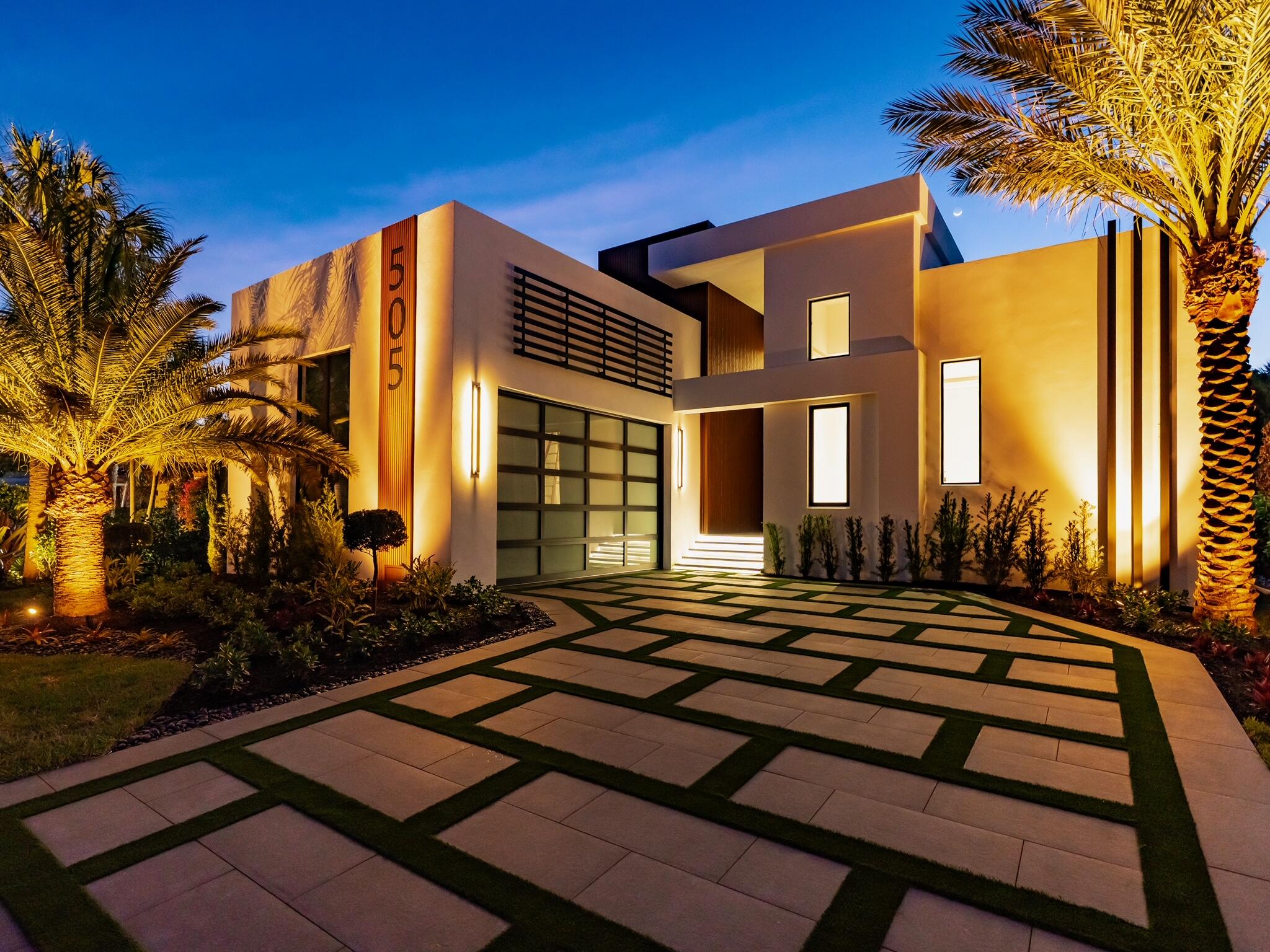 505 SE Atlantic, Lantana FL 33462