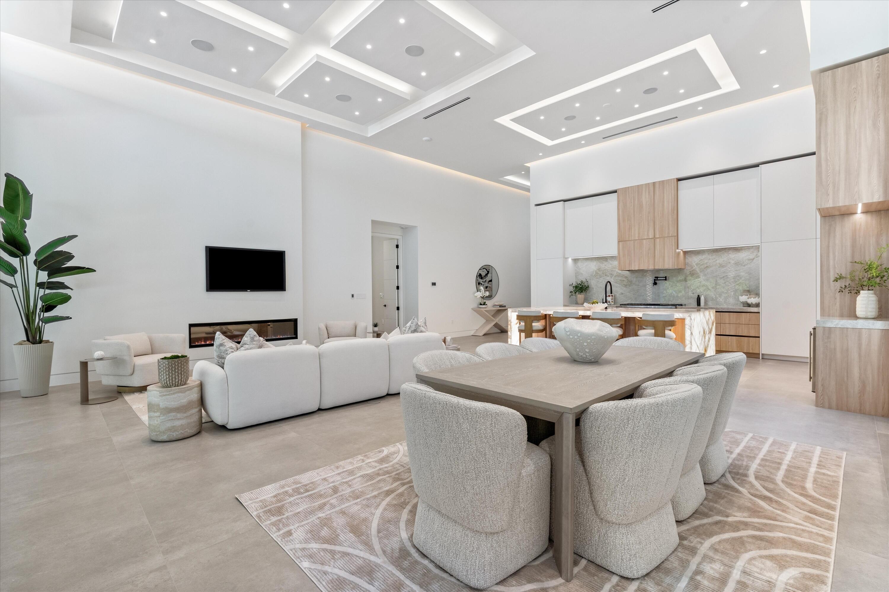 505 SE Atlantic, Lantana FL 33462
