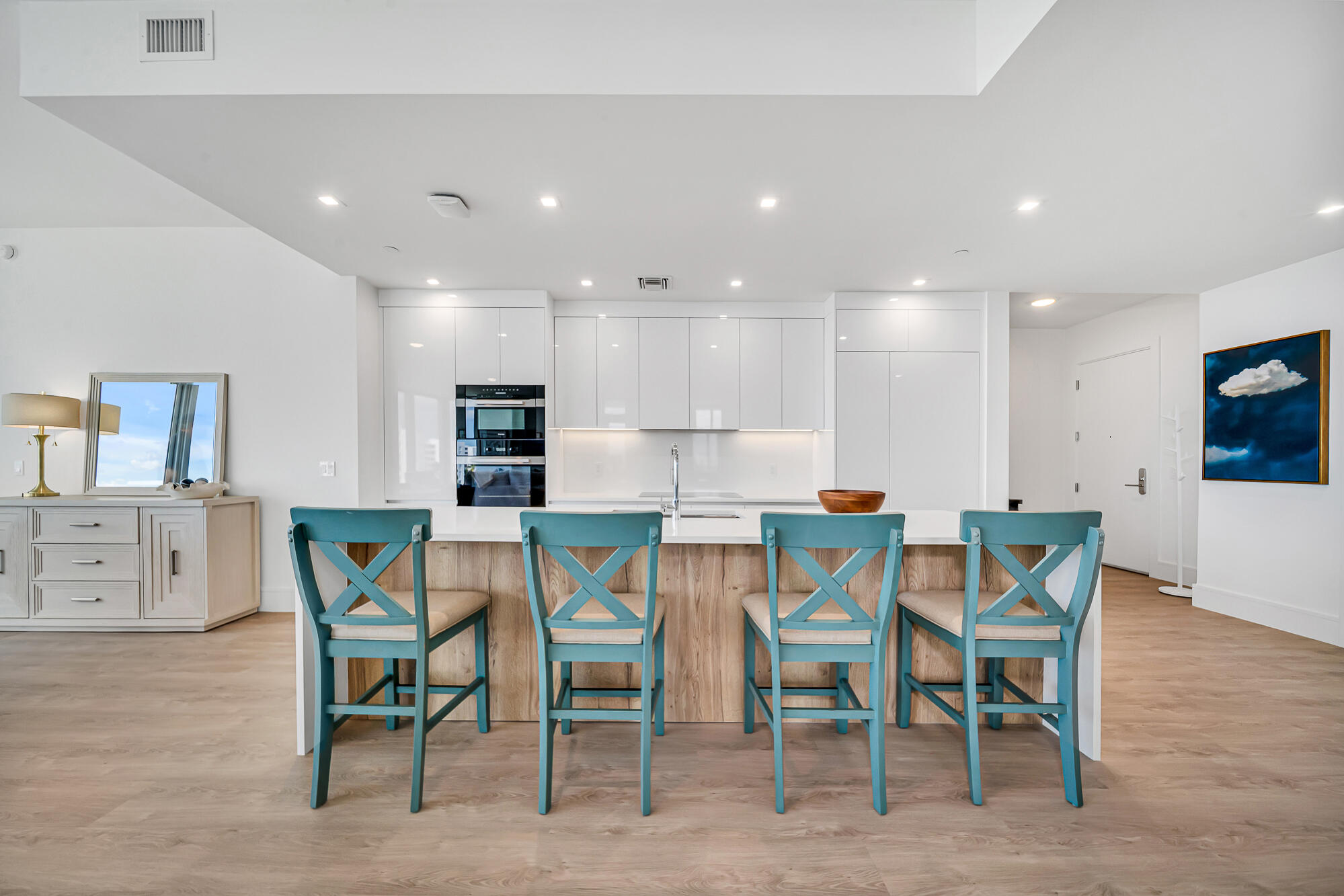 220 Lake Shore #502, Lake Park FL 33403