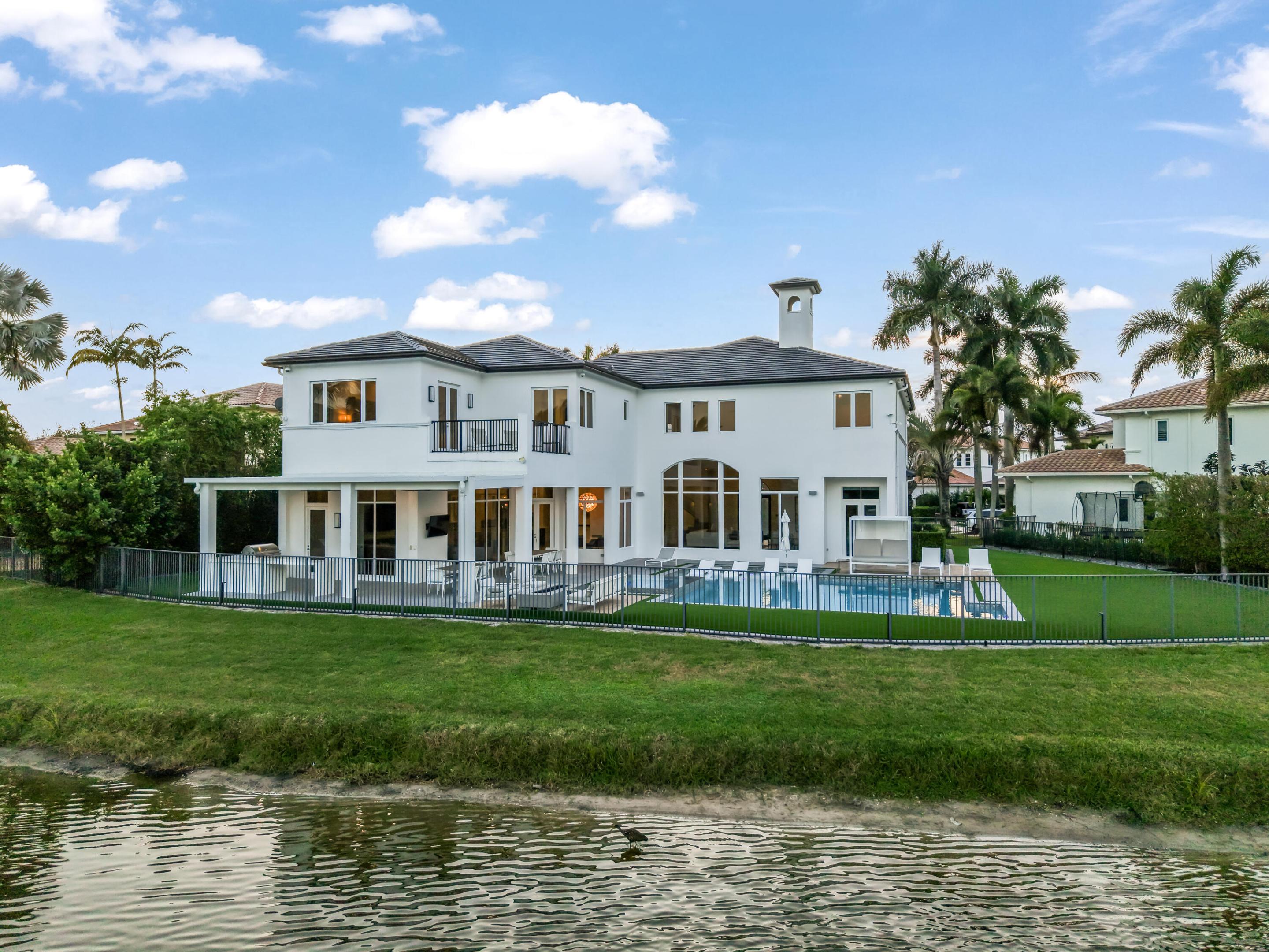 17690 Lomond, Boca Raton FL 33496