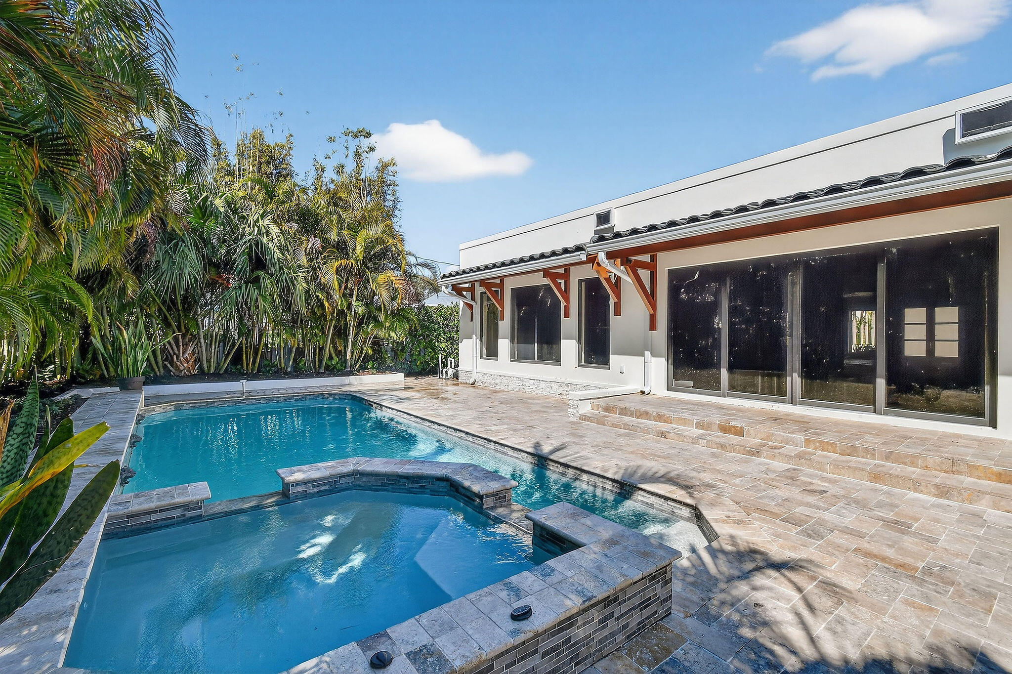 326 Palmetto, West Palm Beach FL 33405