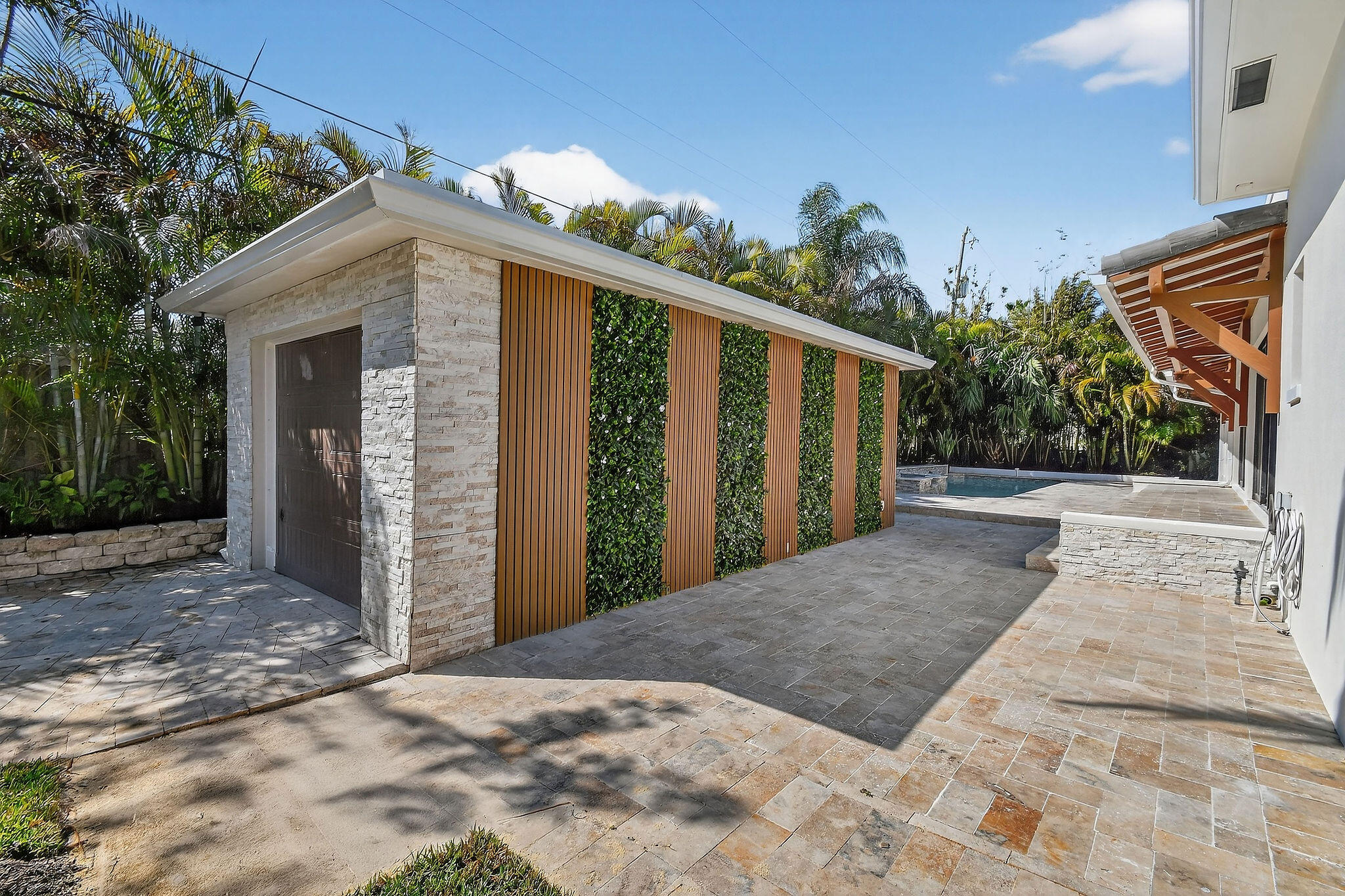 326 Palmetto, West Palm Beach FL 33405