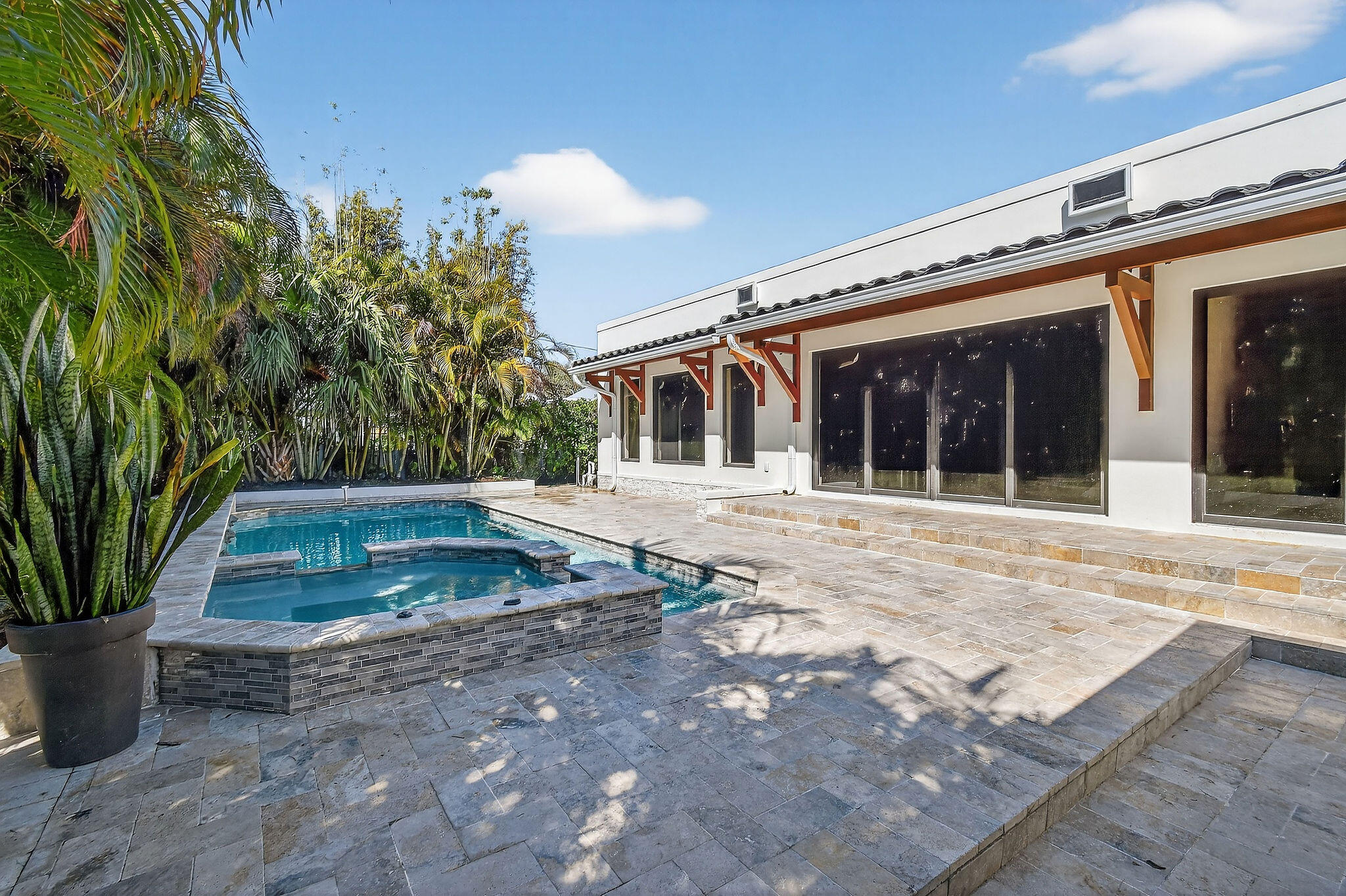 326 Palmetto, West Palm Beach FL 33405