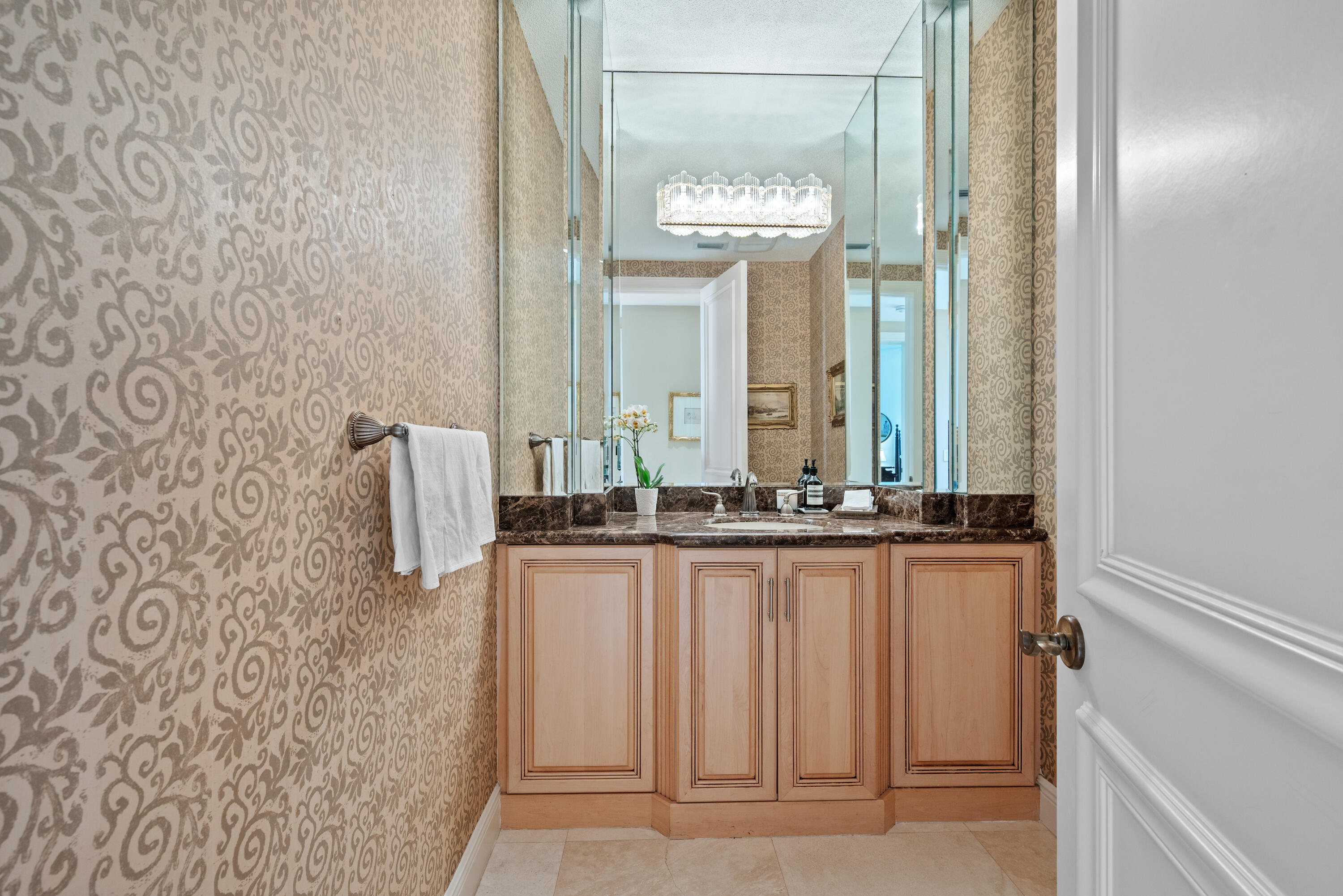 18800 Long Lake, Boca Raton FL 33496