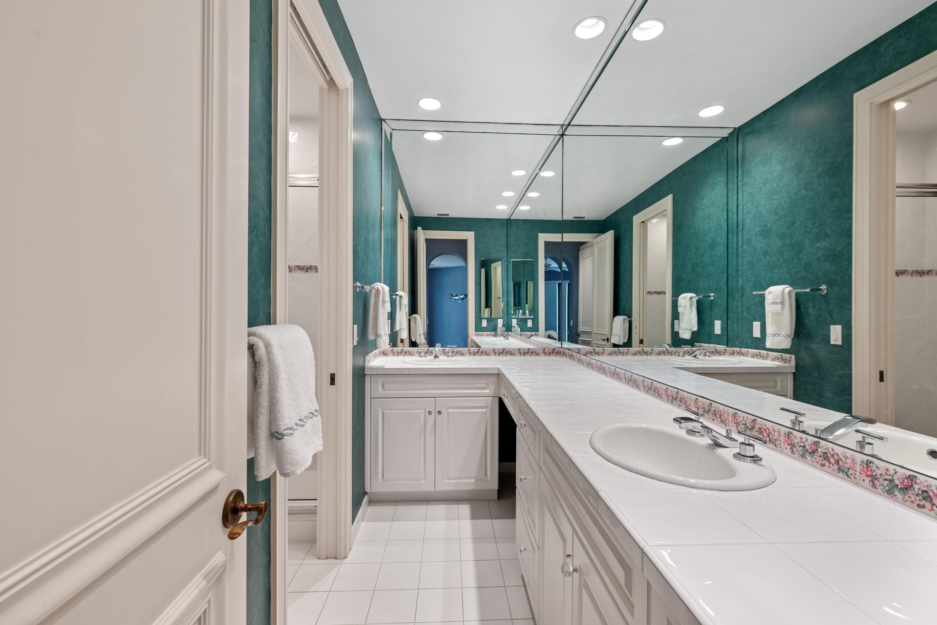 18800 Long Lake, Boca Raton FL 33496