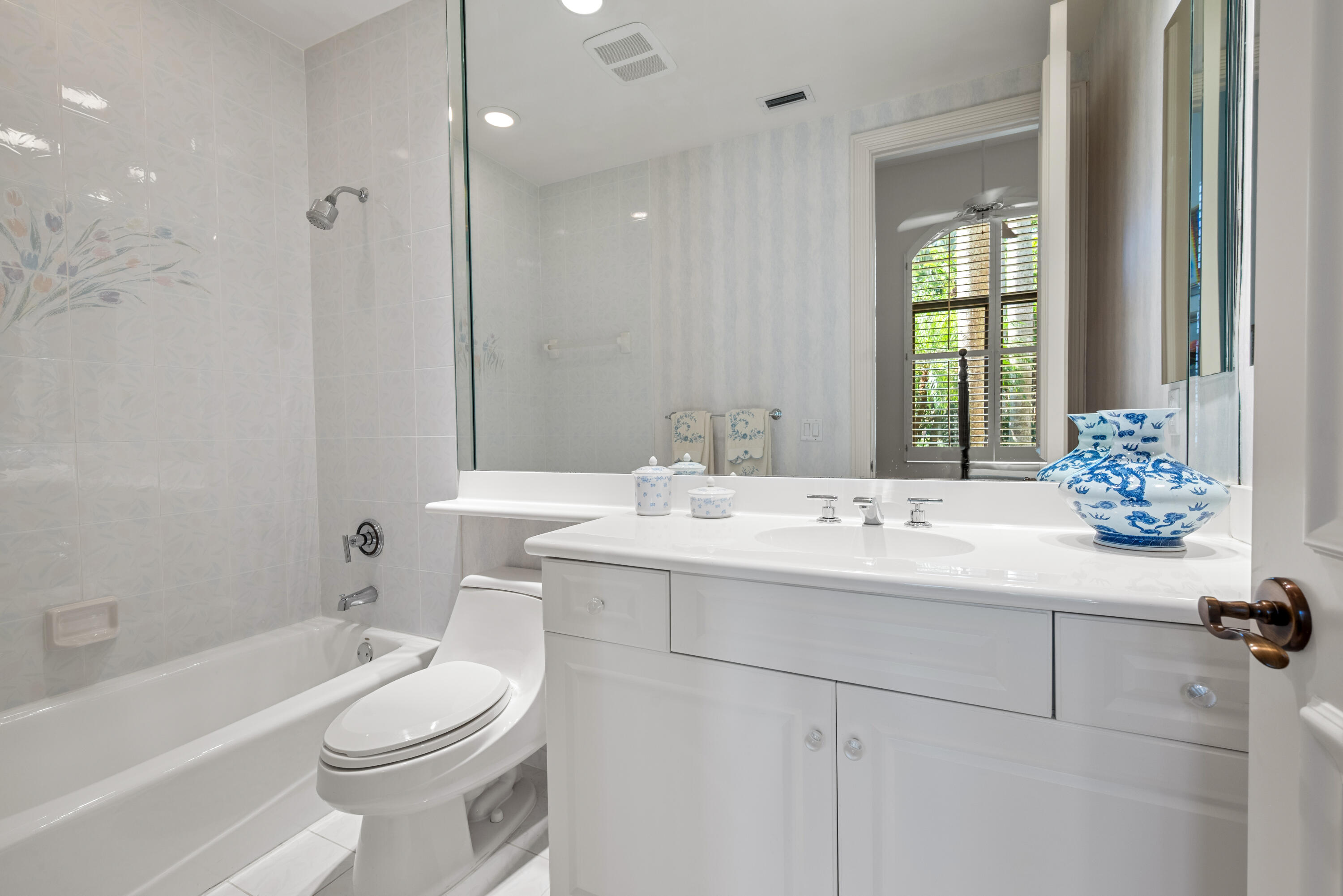 18800 Long Lake, Boca Raton FL 33496