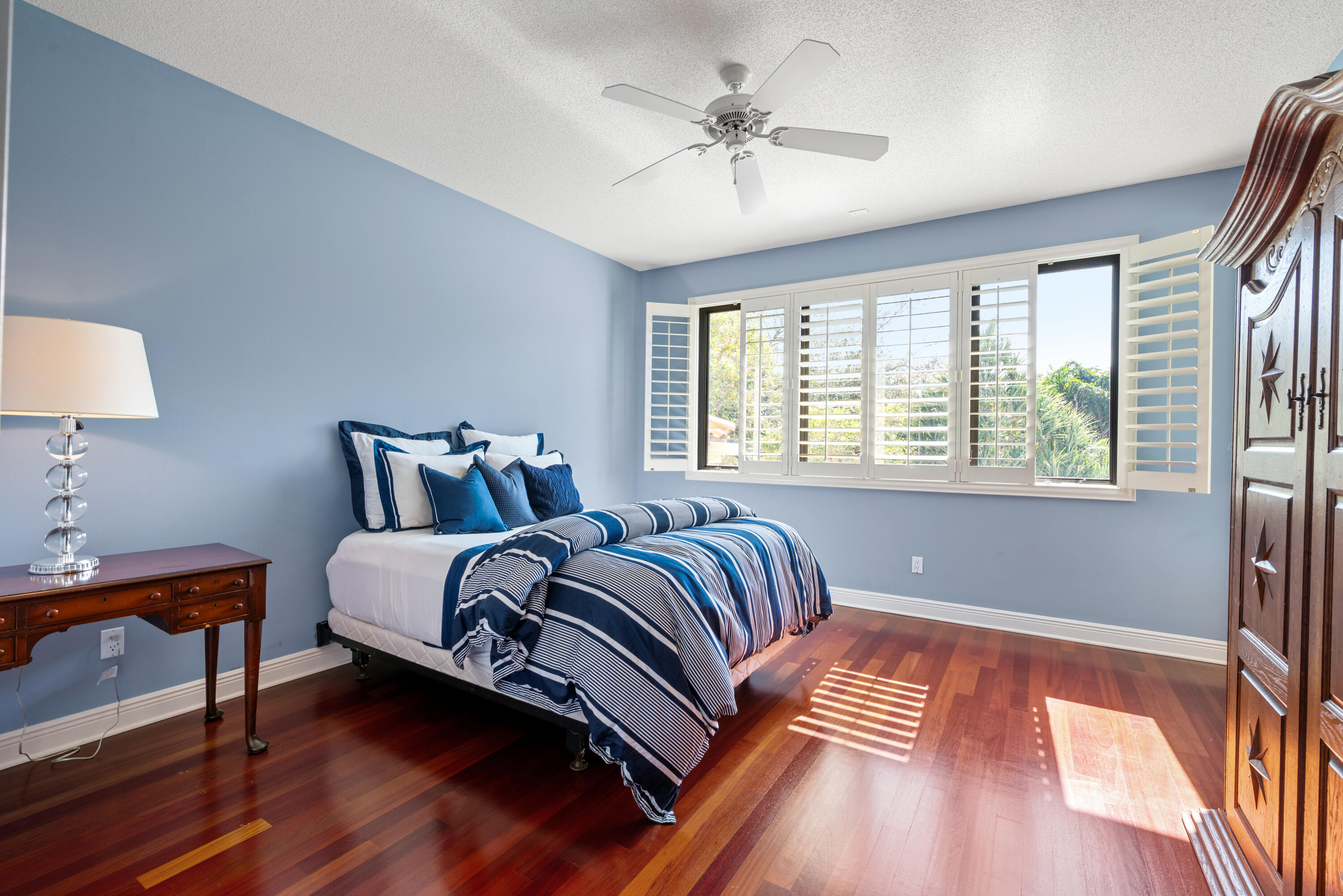 18800 Long Lake, Boca Raton FL 33496