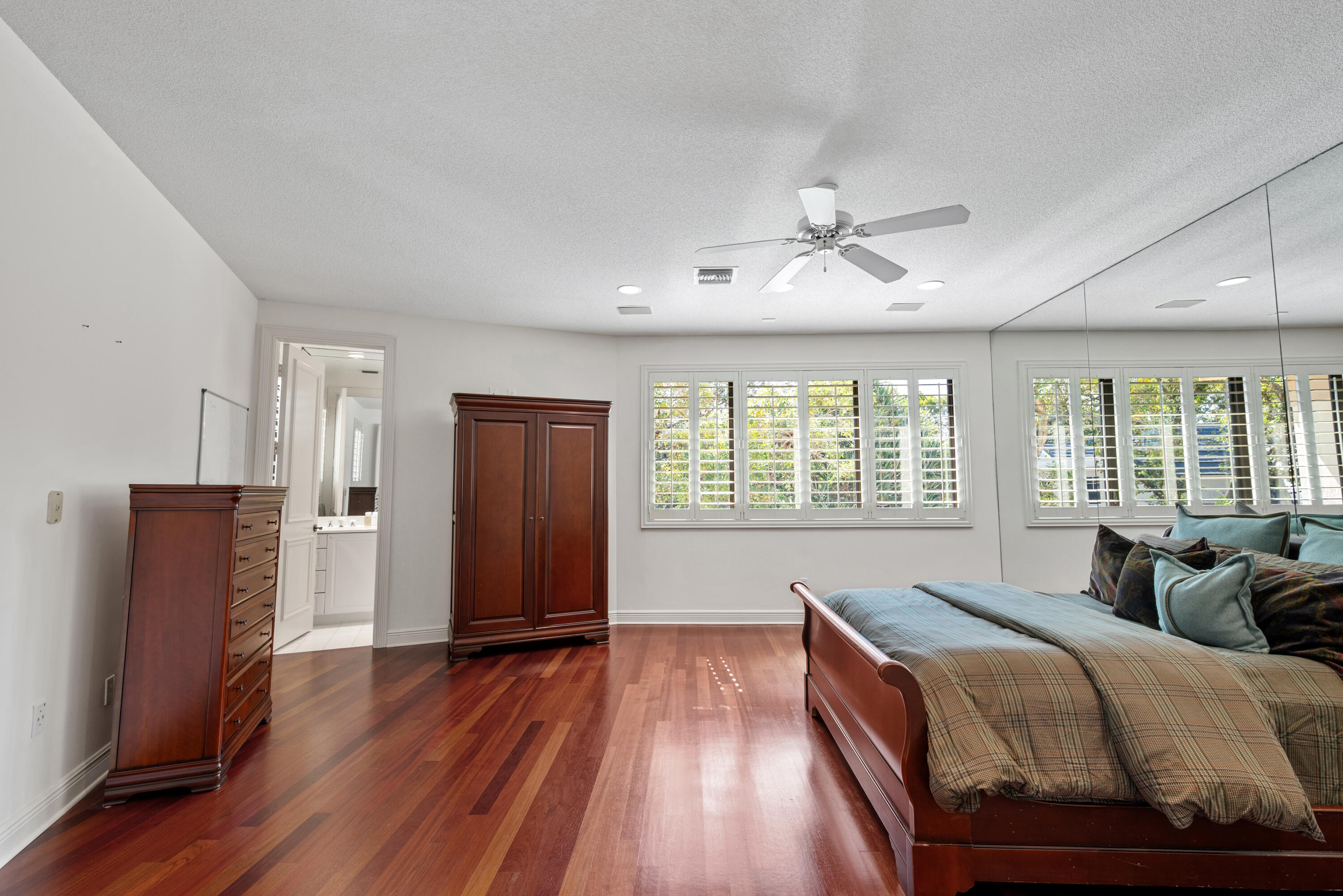 18800 Long Lake, Boca Raton FL 33496