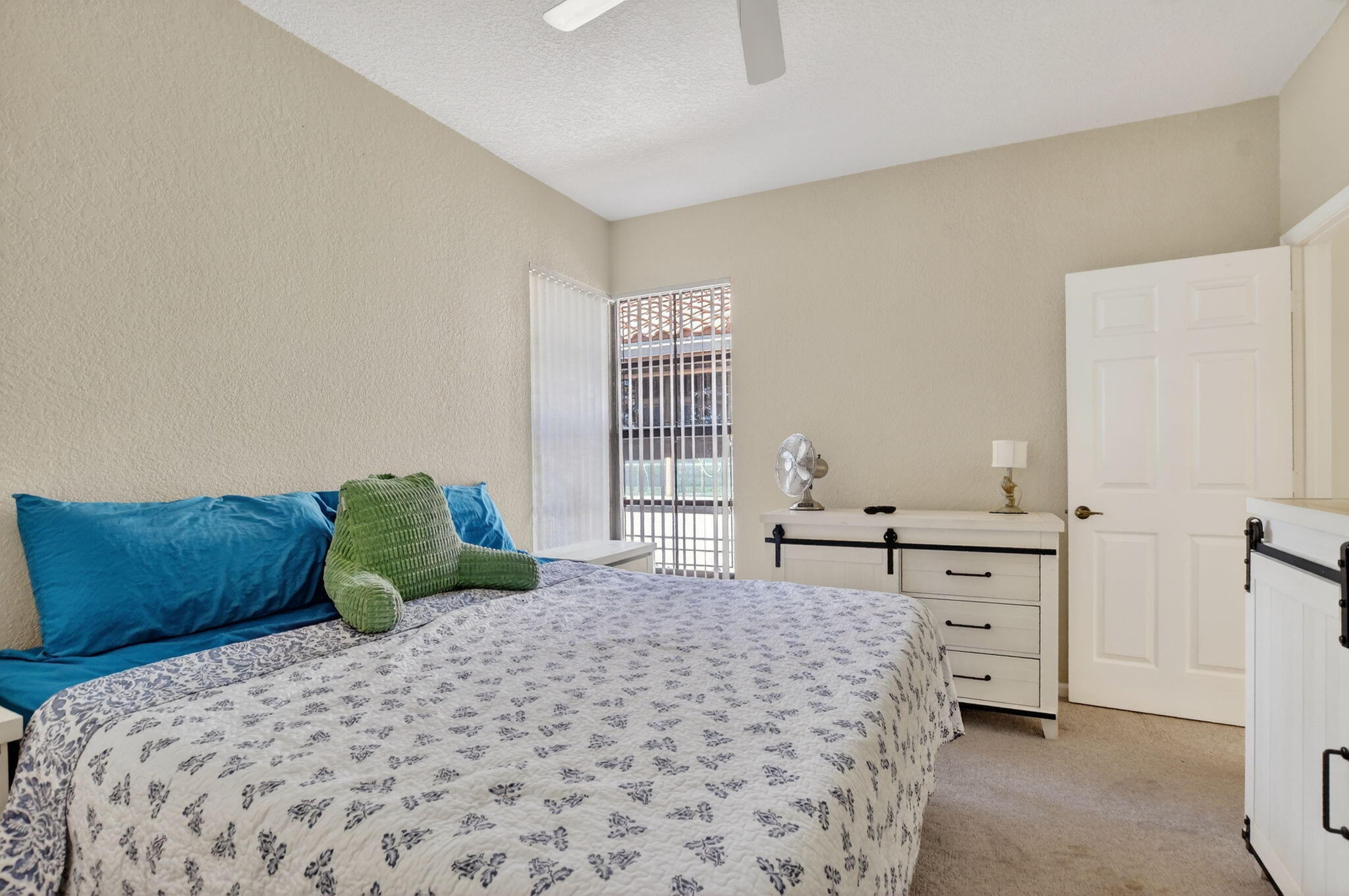19260 Cherry Hills, Boca Raton FL 33498