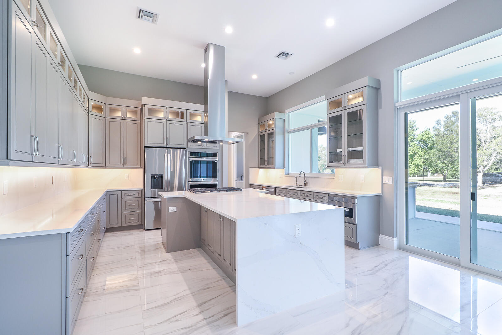 7595 155th, Palm Beach Gardens FL 33418