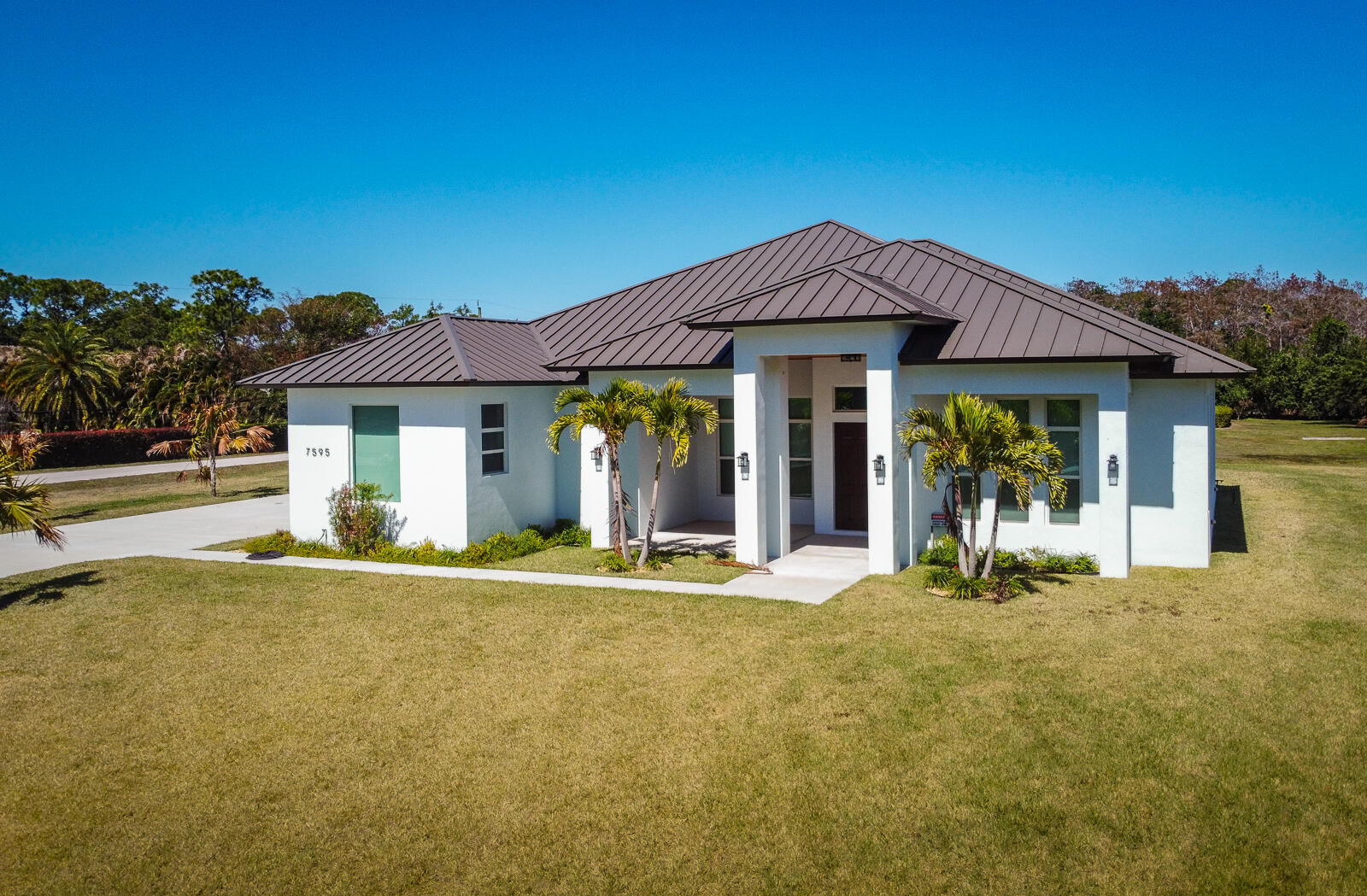 7595 155th, Palm Beach Gardens FL 33418