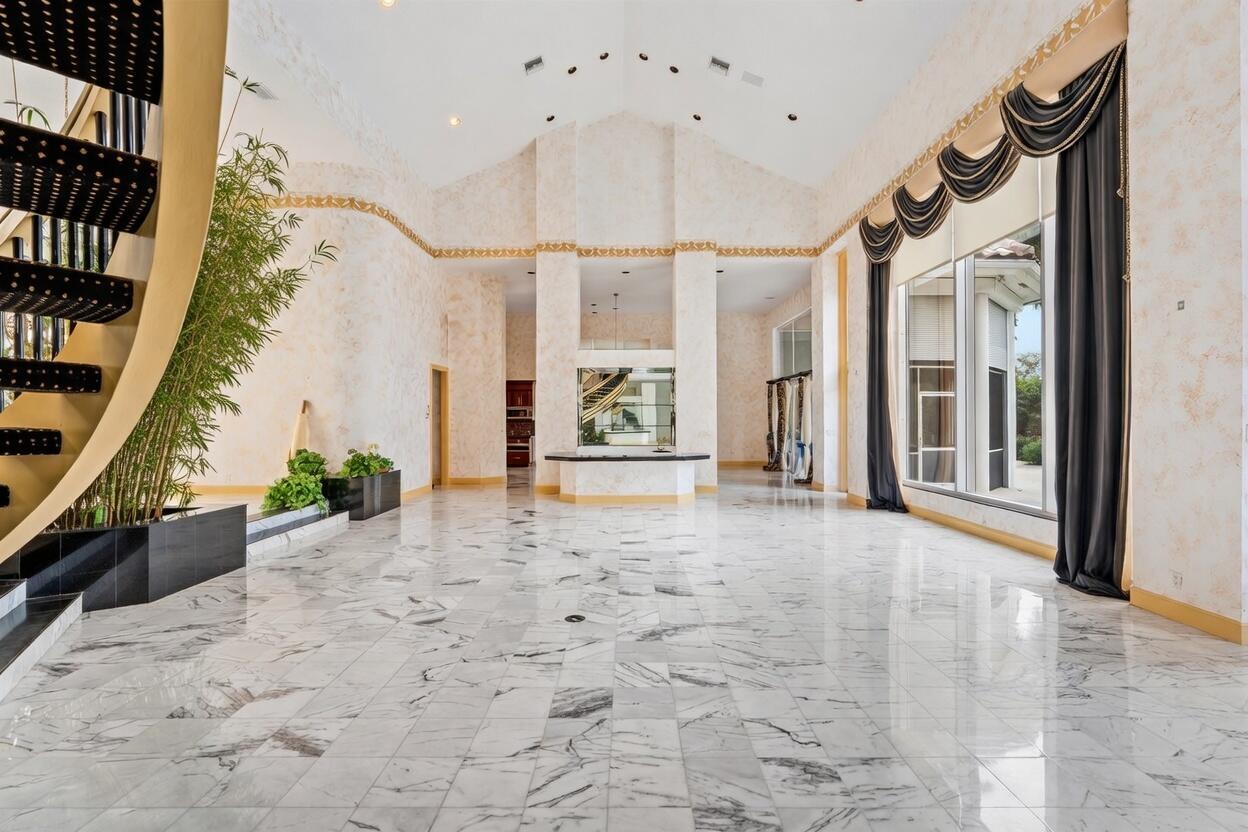 17079 Darlington, Boca Raton FL 33496