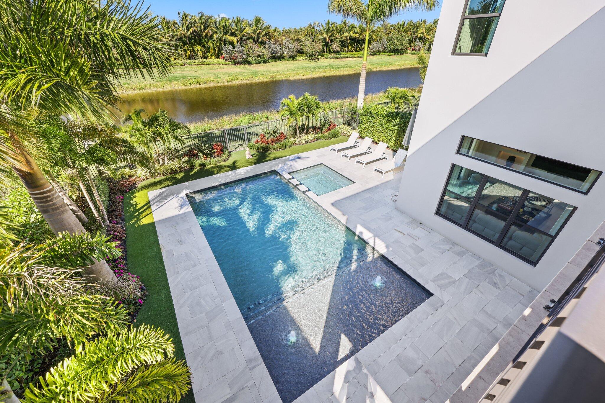 17057 Cappuccino, Boca Raton FL 33496