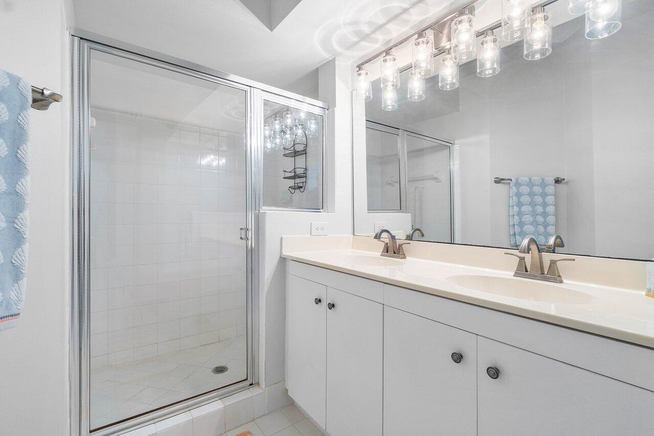 2408 Tuscany #2408, Boynton Beach FL 33435